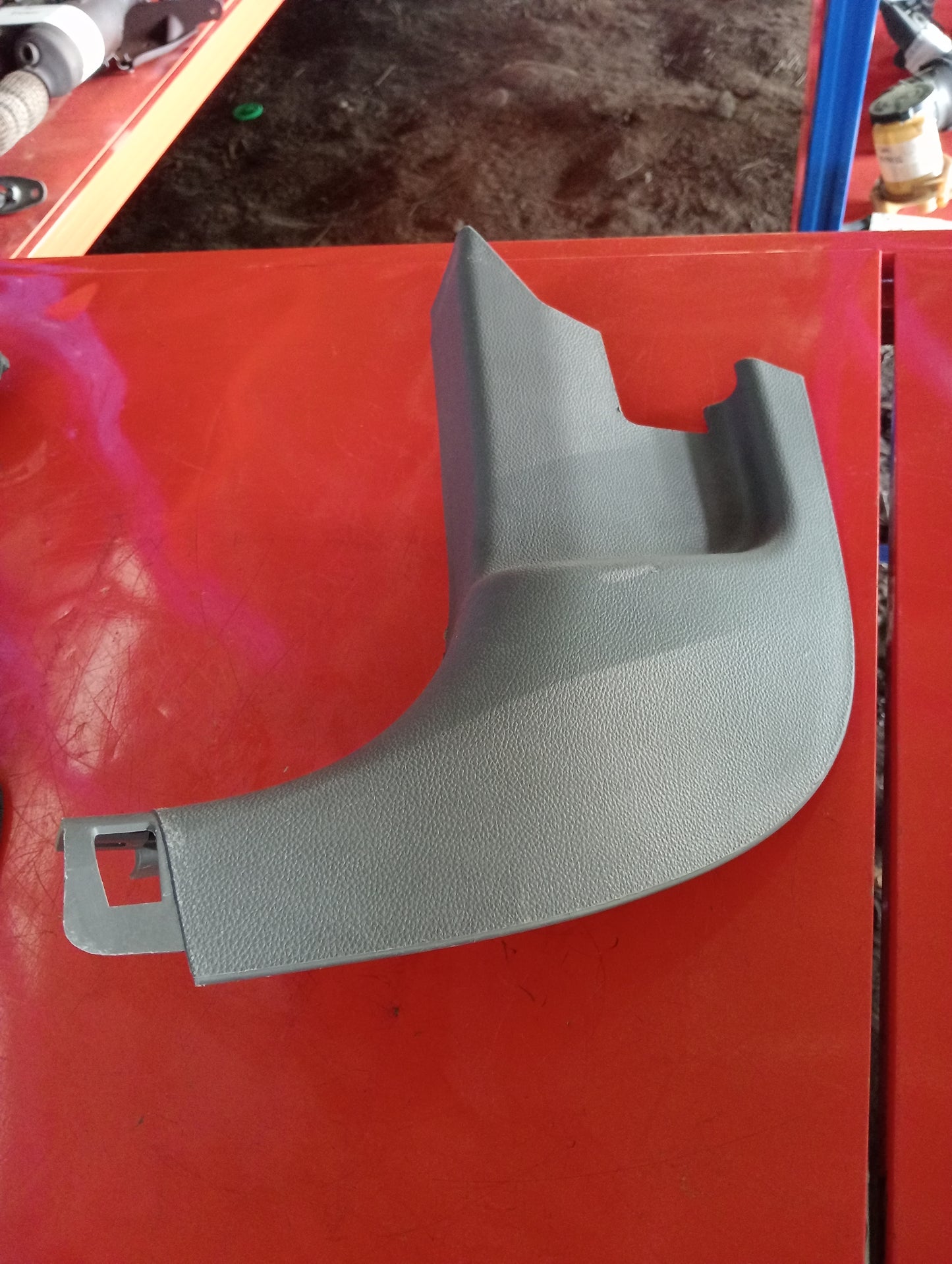 Chevrolet | Spin | Side Panel Cover Driver Side
