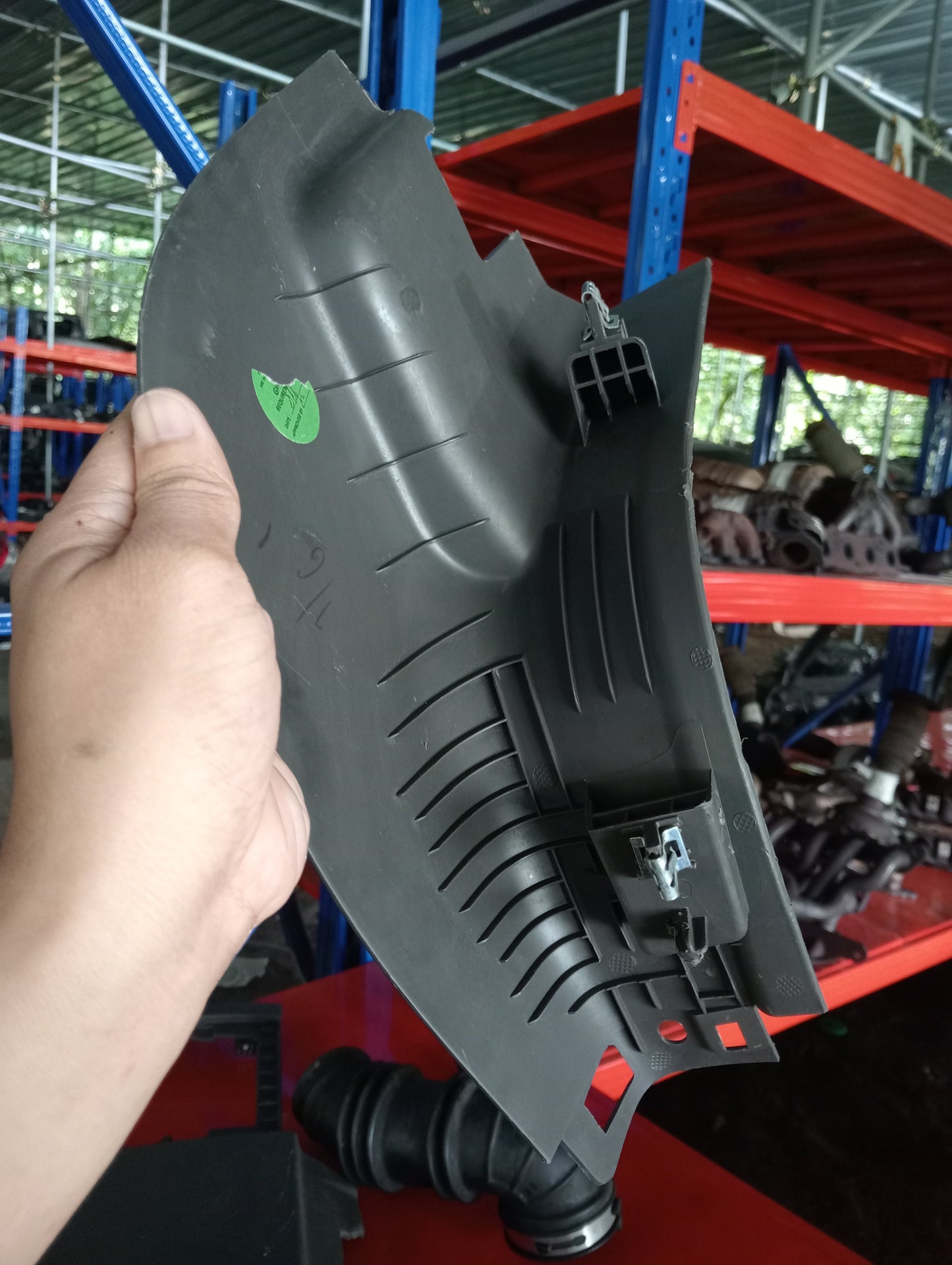 Chevrolet | Spin | Side Panel Cover Driver Side