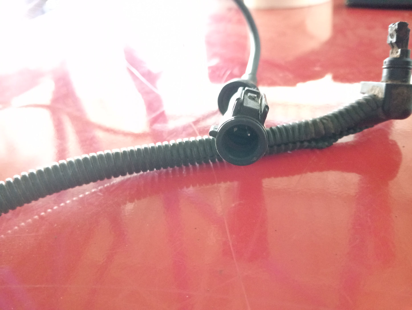 Ford Explorer | Eddie Bauer | Maroon | abs sensor passenger side