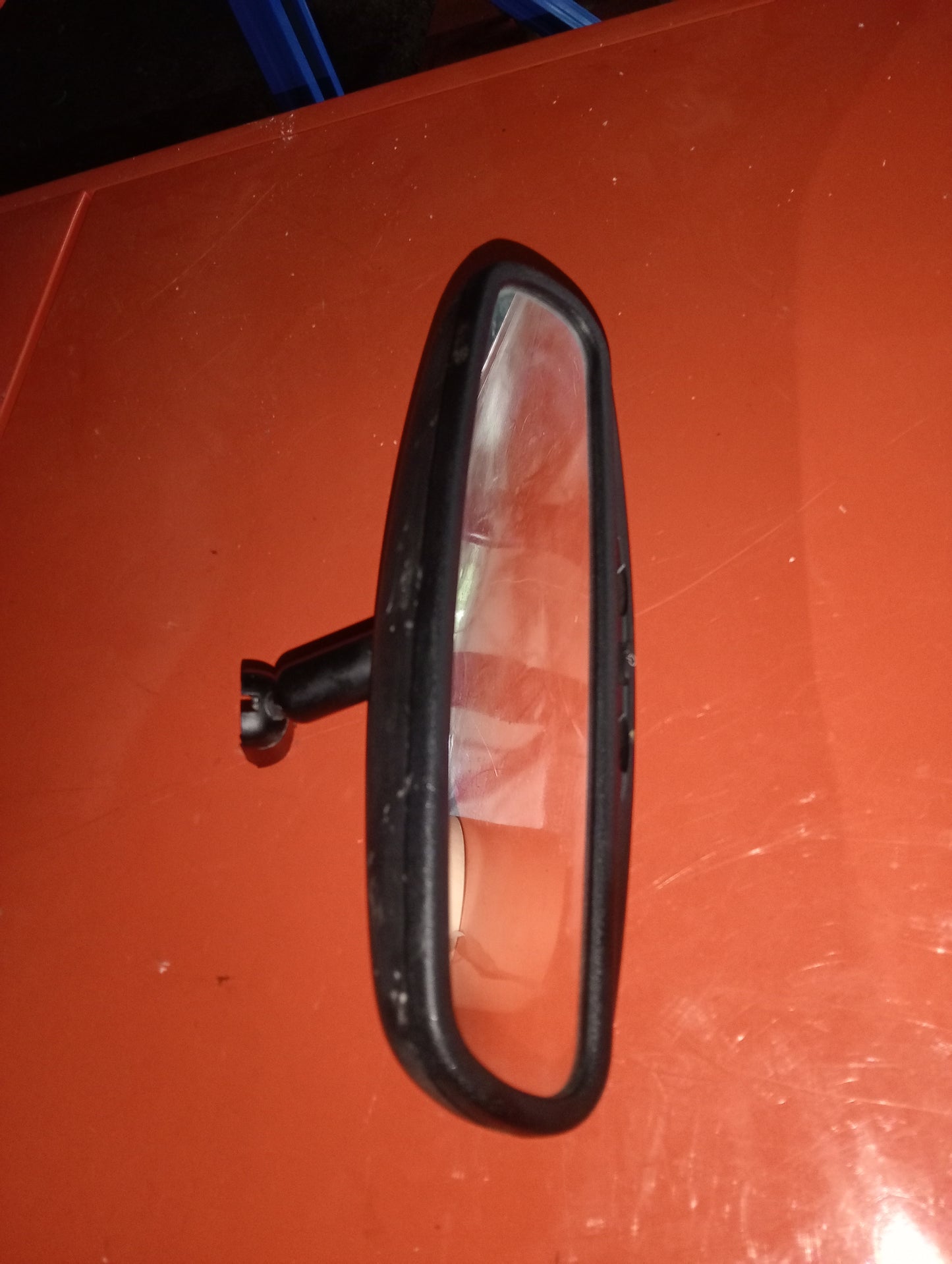 Ford Explorer | Eddie Bauer | Maroon | Mirror view