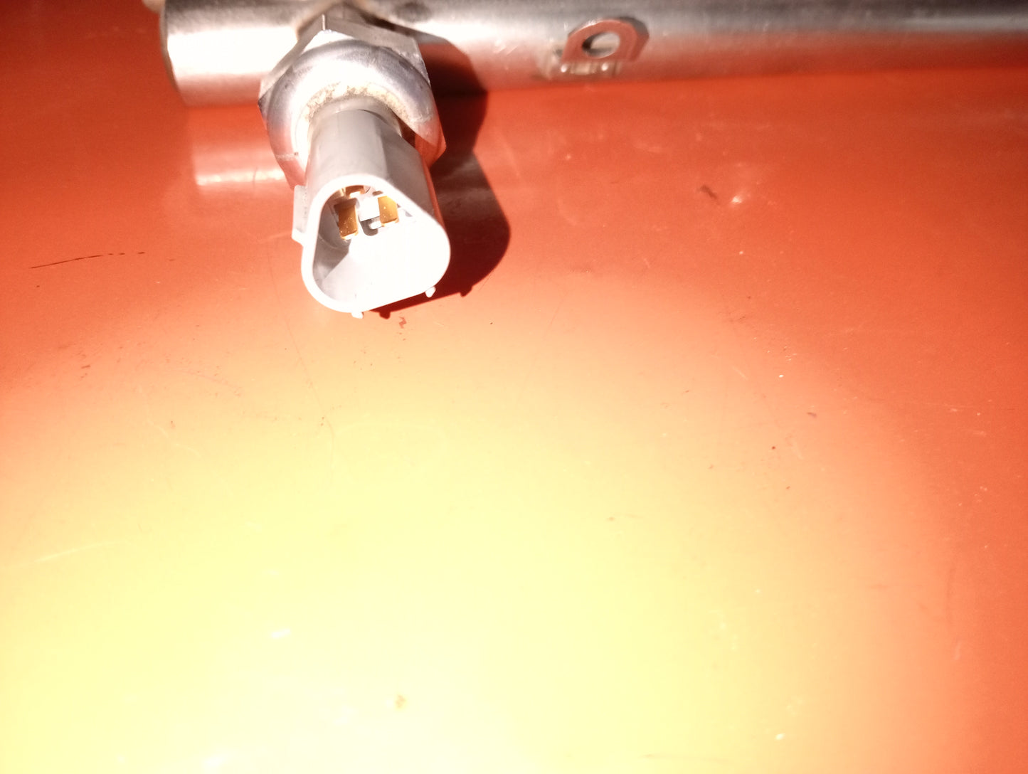 Focus 1.6/ Fuel Injector Rail