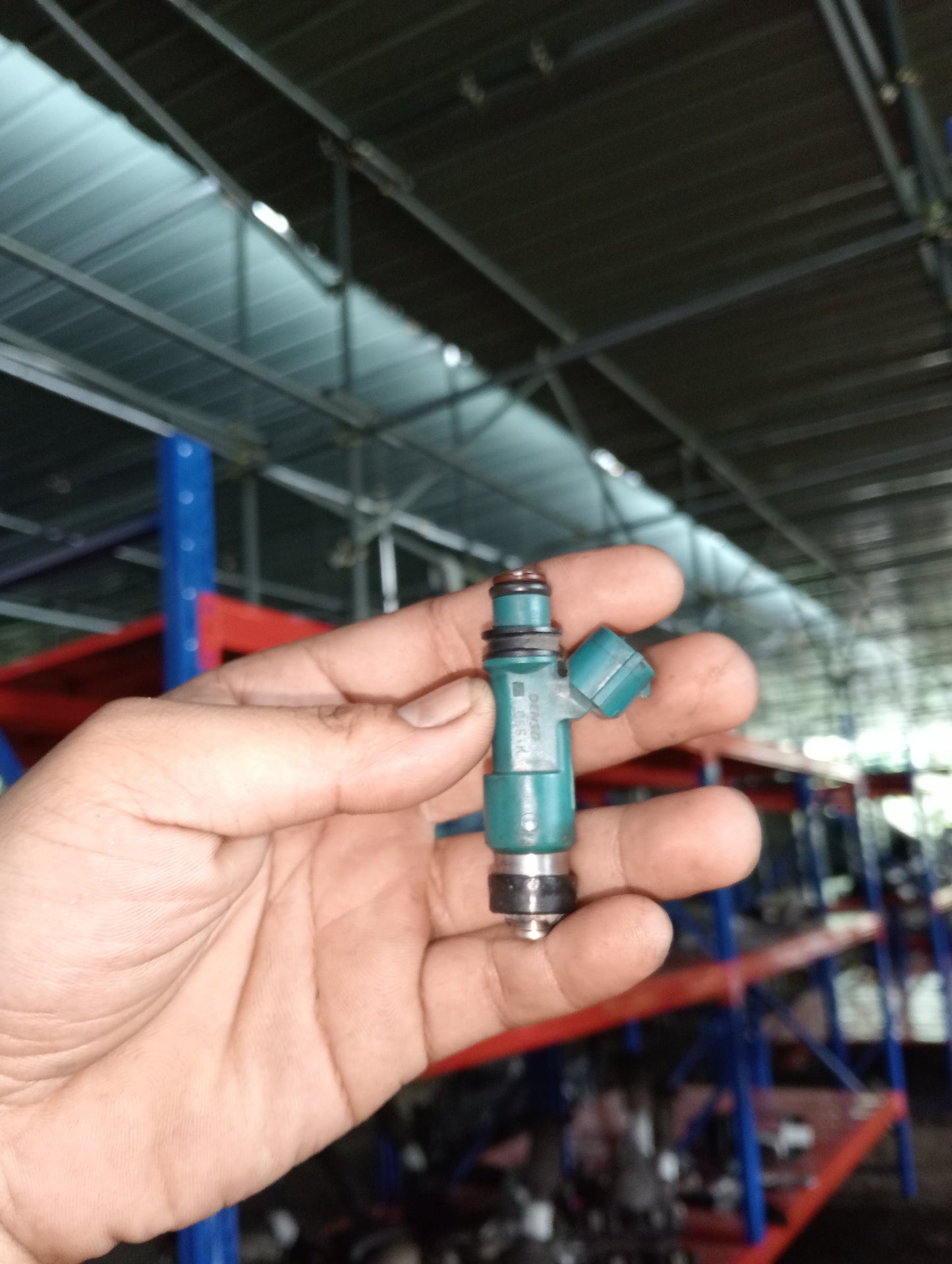 Subaru/ Injector 1pc