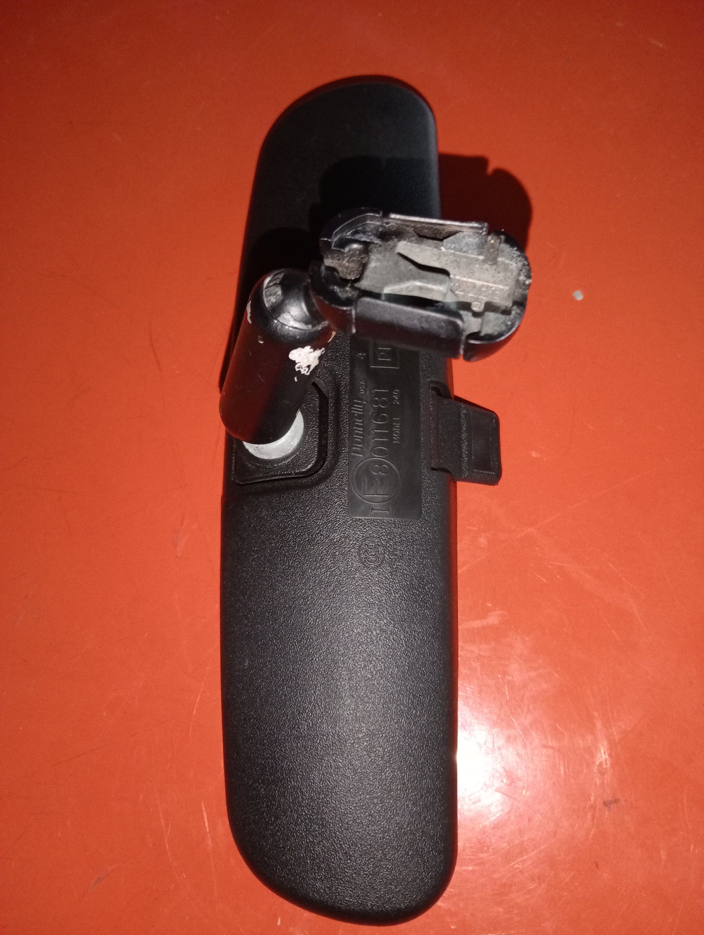 Escape 2.3/ Rear View Mirror