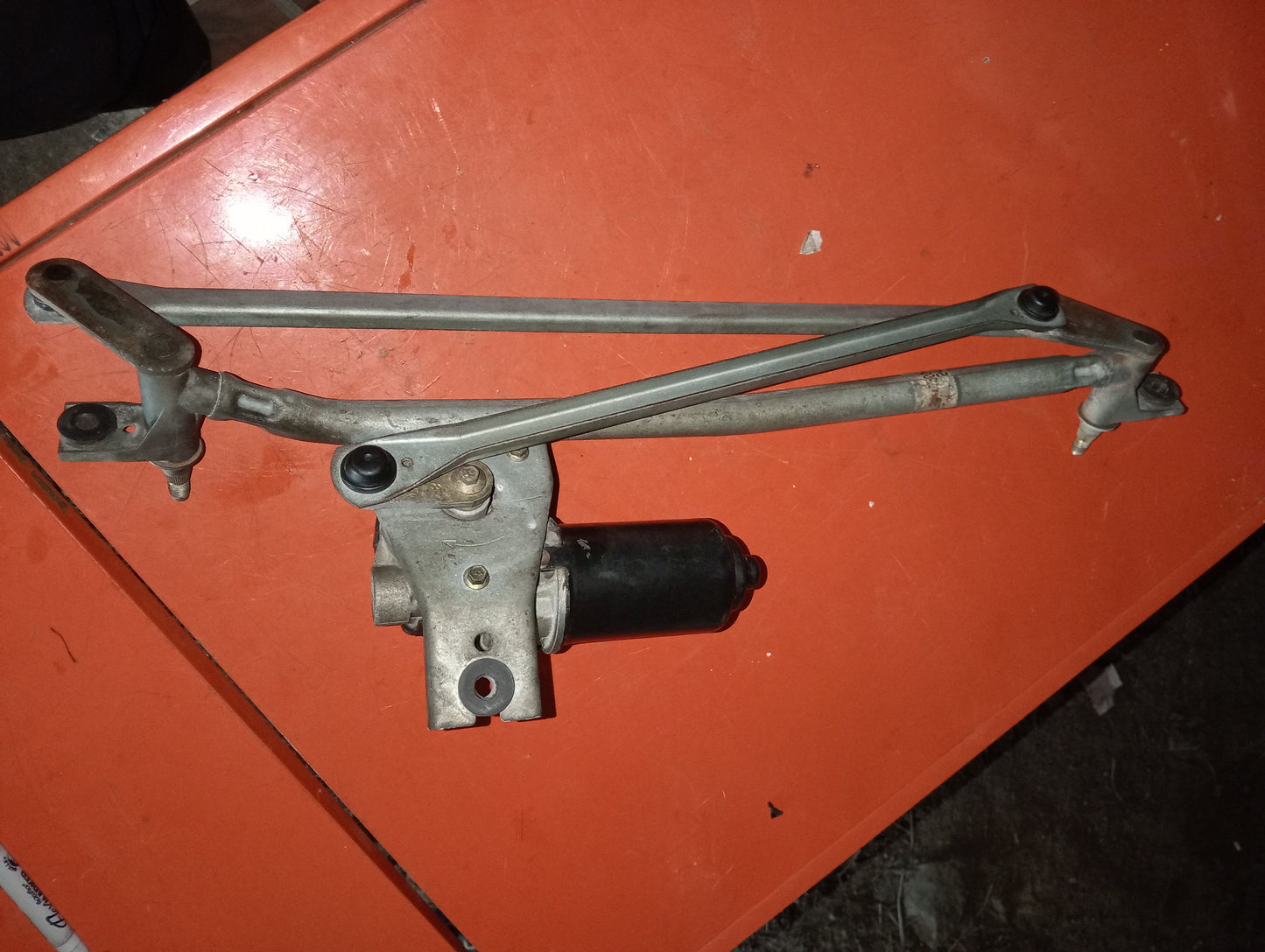 Escape 2.0 | Wiper | Motor