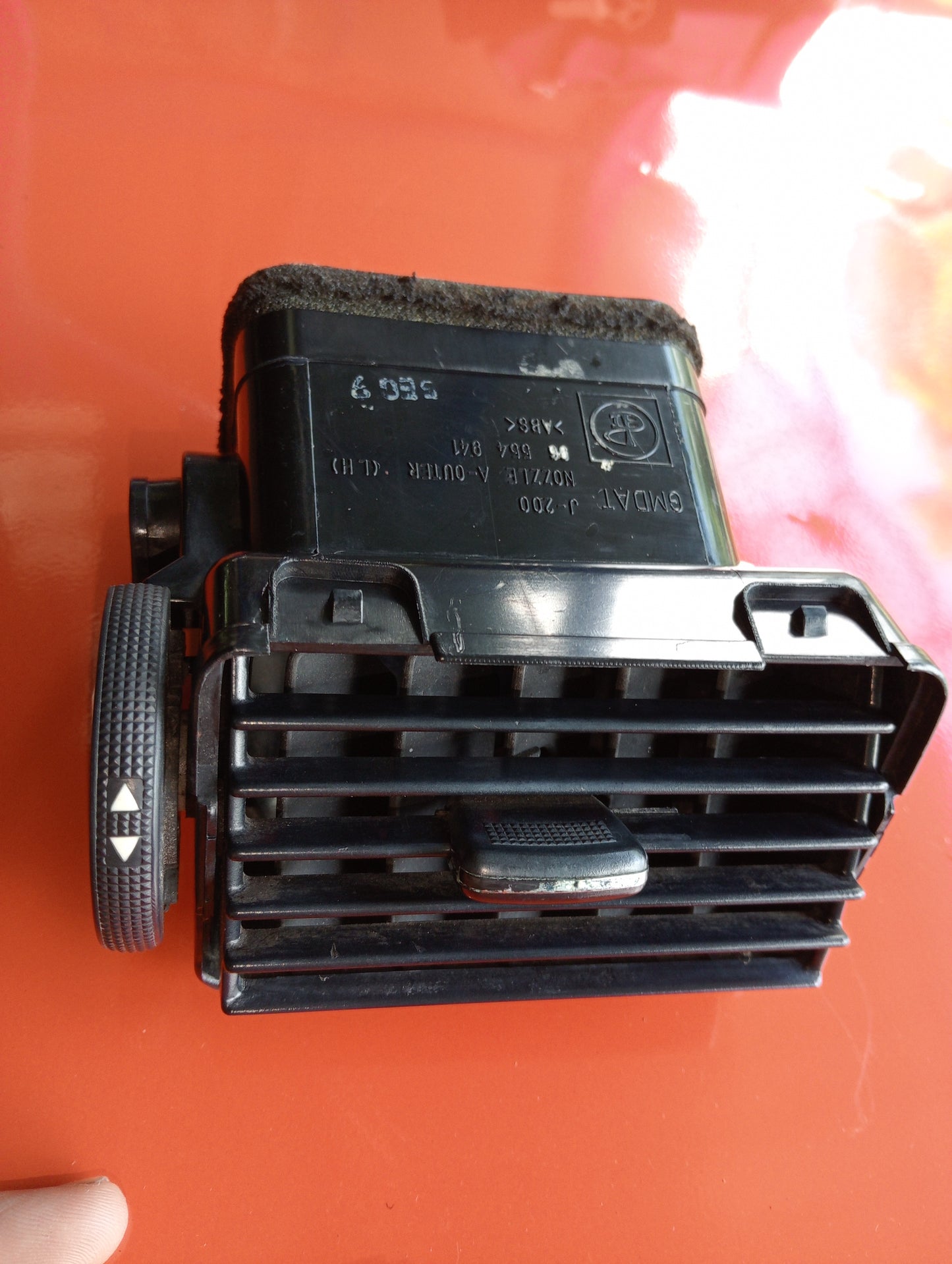 Optra 1.6 Aircon Louver Driver Side