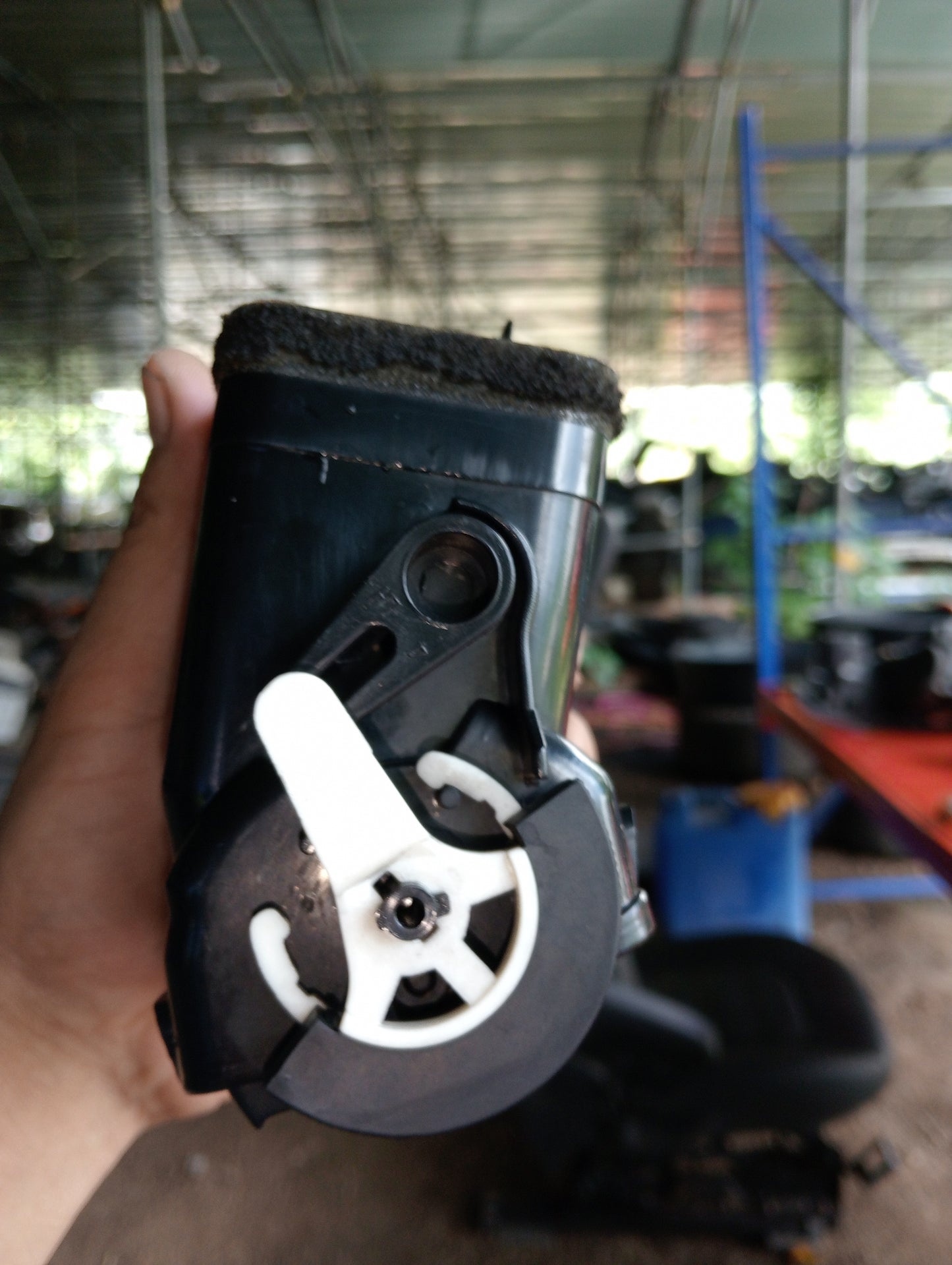 Optra 1.6 Aircon Louver Driver Side