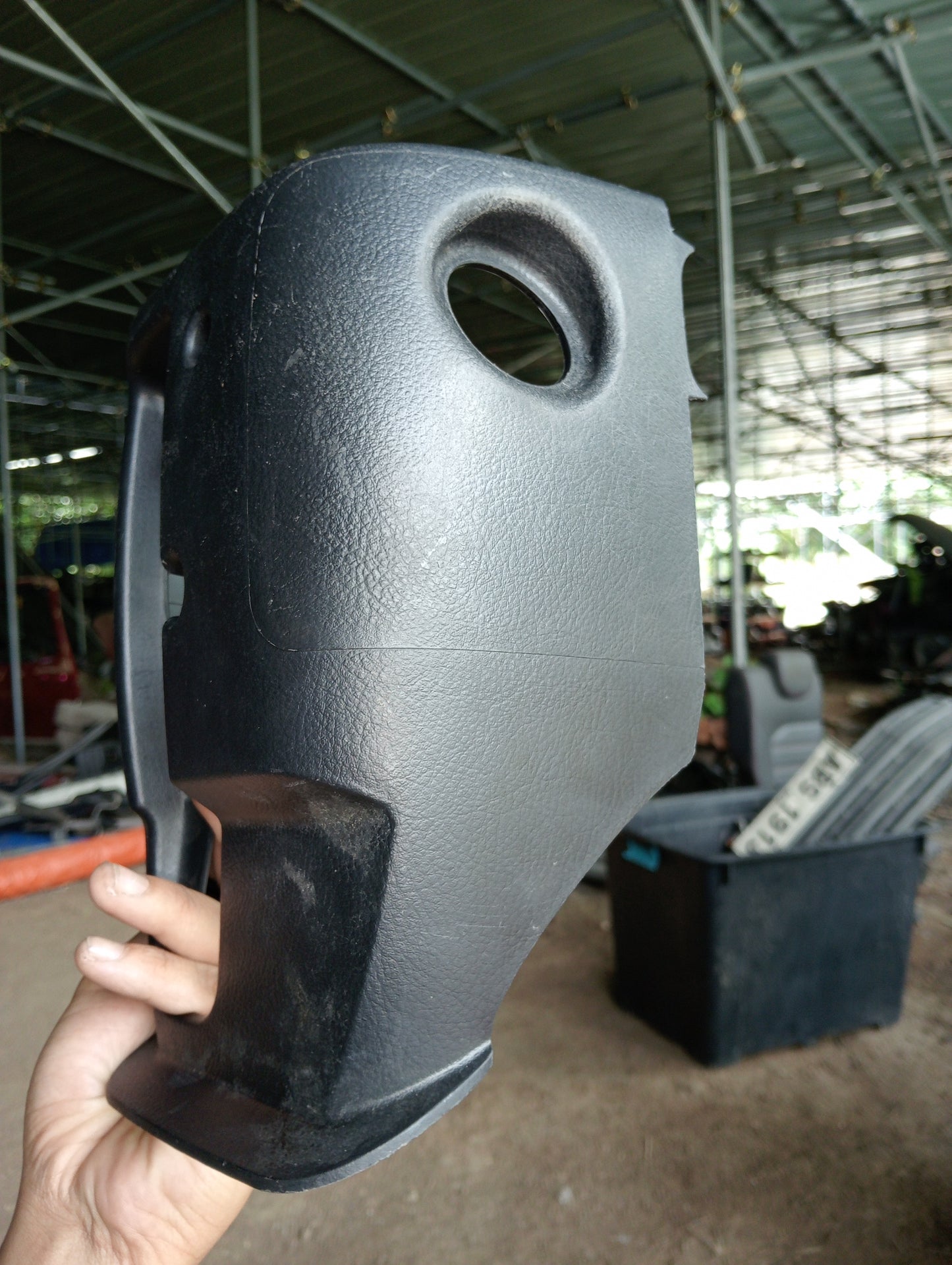 Optra 1.6 Lower Steering Column Cover