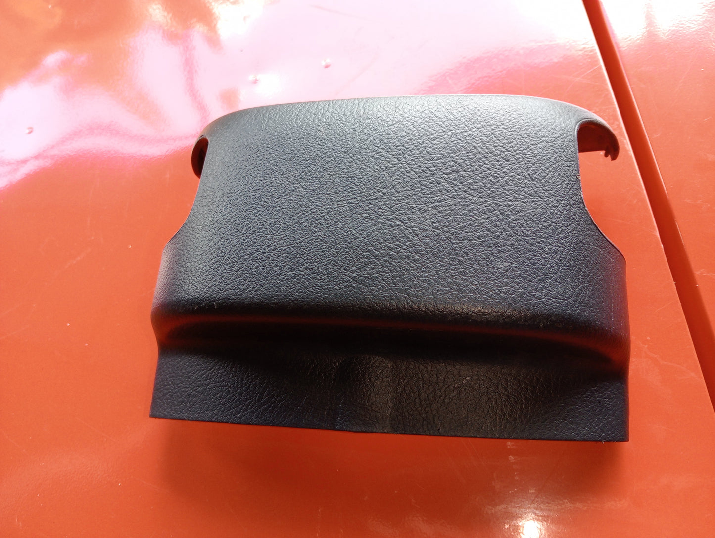 Optra 1.6 Upper steering column cover