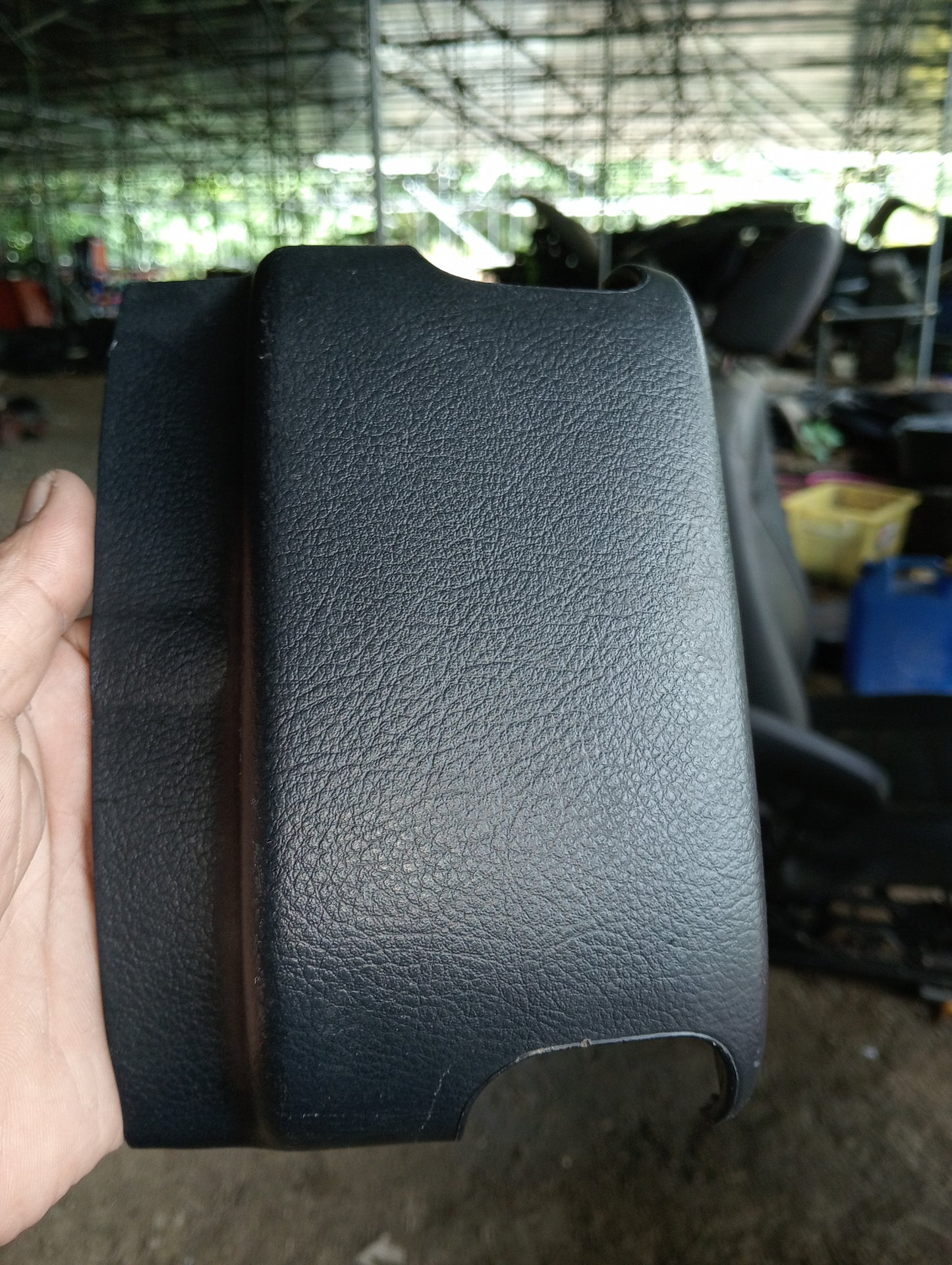 Optra 1.6 Upper steering column cover