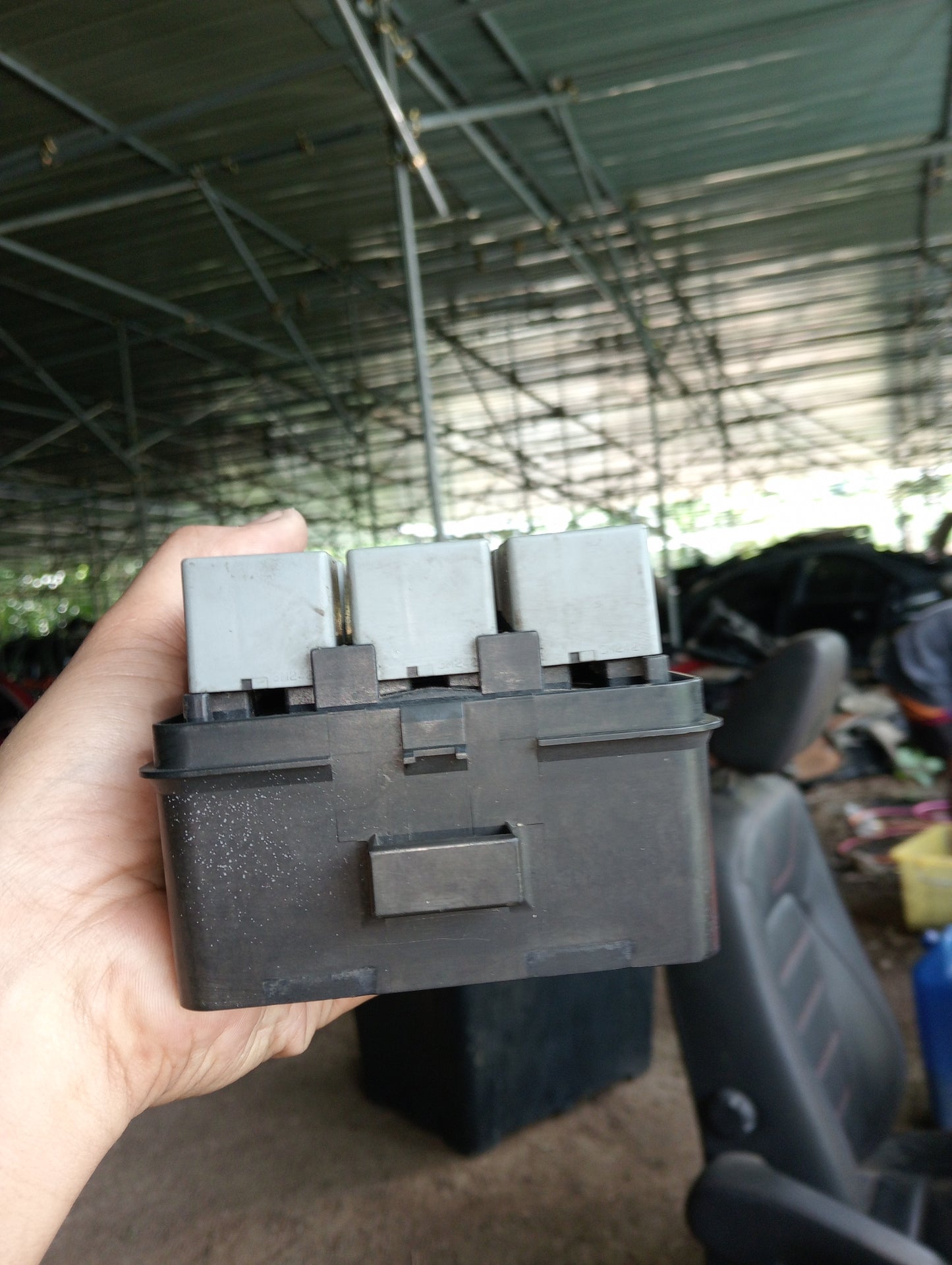Optra 1.6 Fuse Box