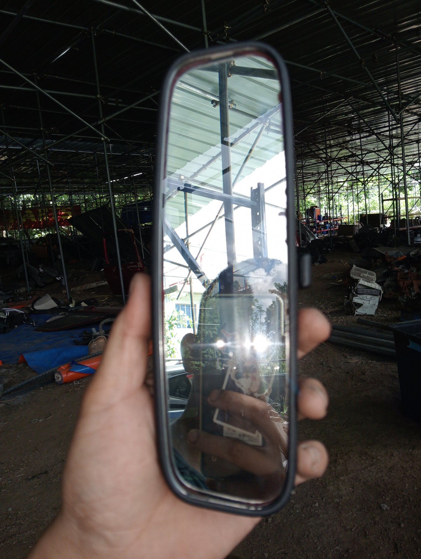 Optra 1.6 Rear Mirror View