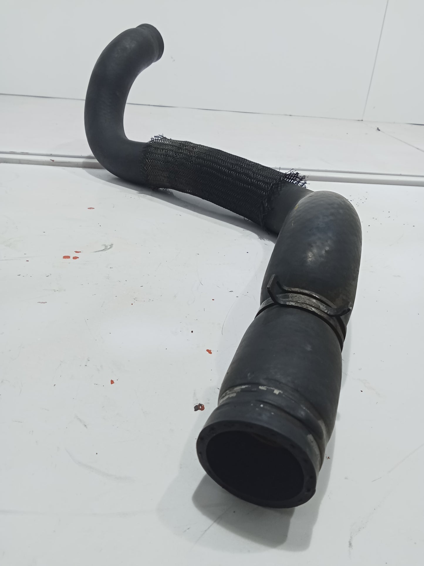 Chevrolet Captiva Lower Radiator Hose GENUINE ORIGINAL SURPLUS