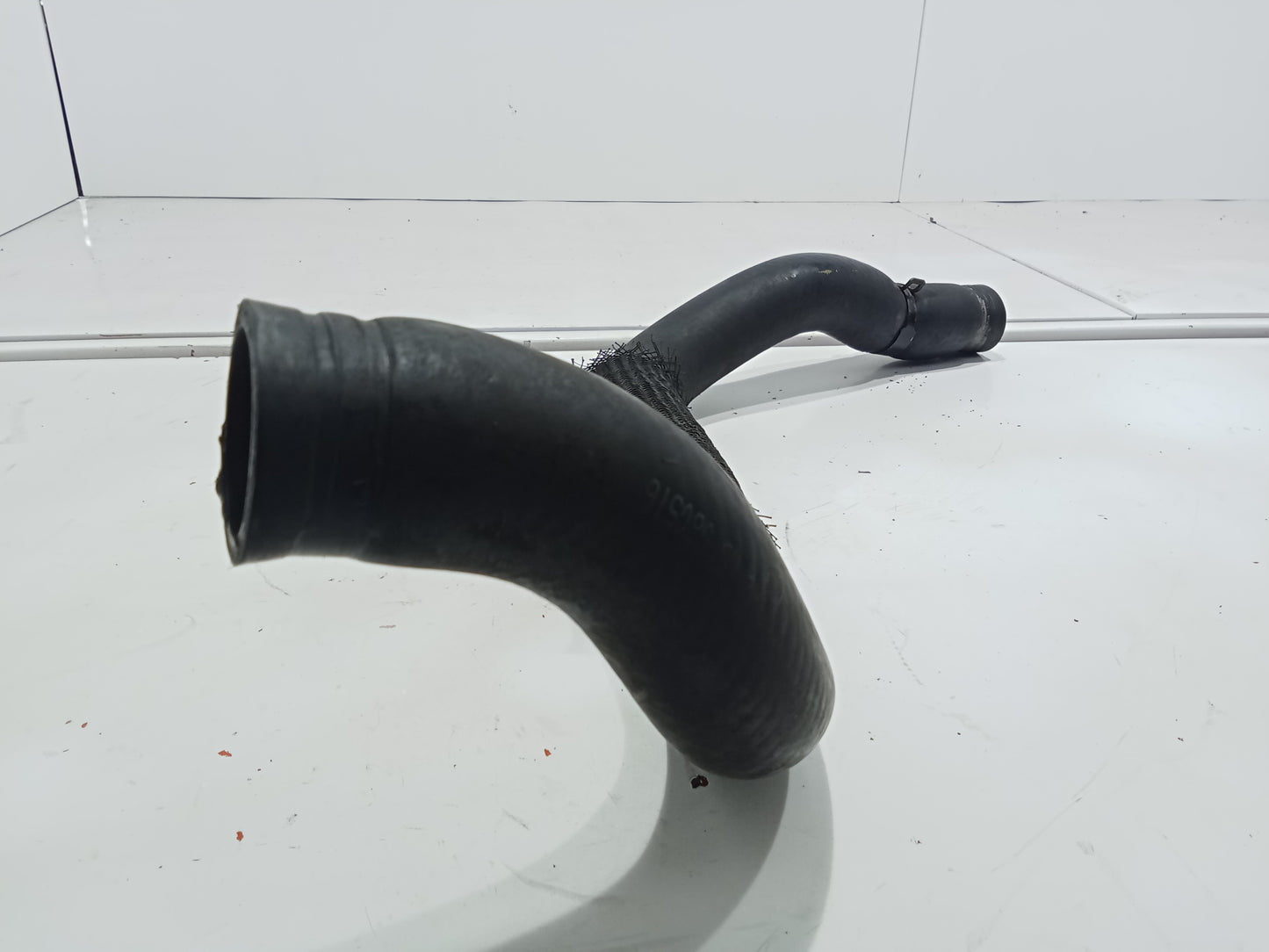 Chevrolet Captiva Lower Radiator Hose GENUINE ORIGINAL SURPLUS