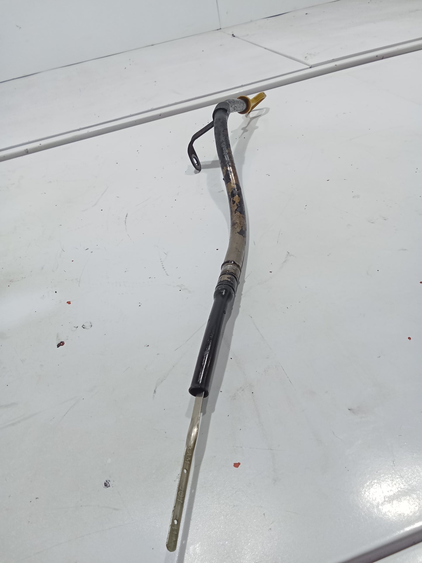 Chevrolet Captiva Engine Dipstick GENUINE ORIGINAL SURPLUS