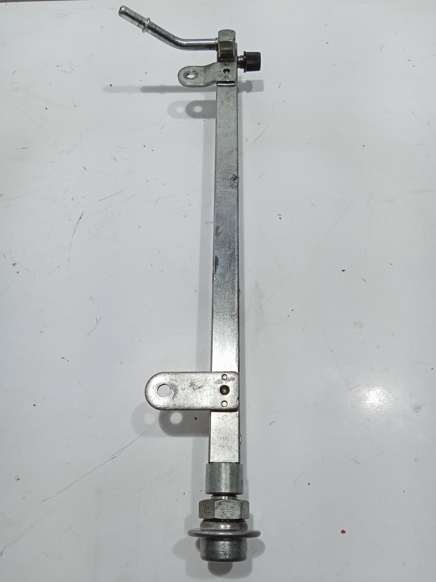 Chevrolet Captiva Fuel Rail GENUINE ORIGINAL SURPLUS