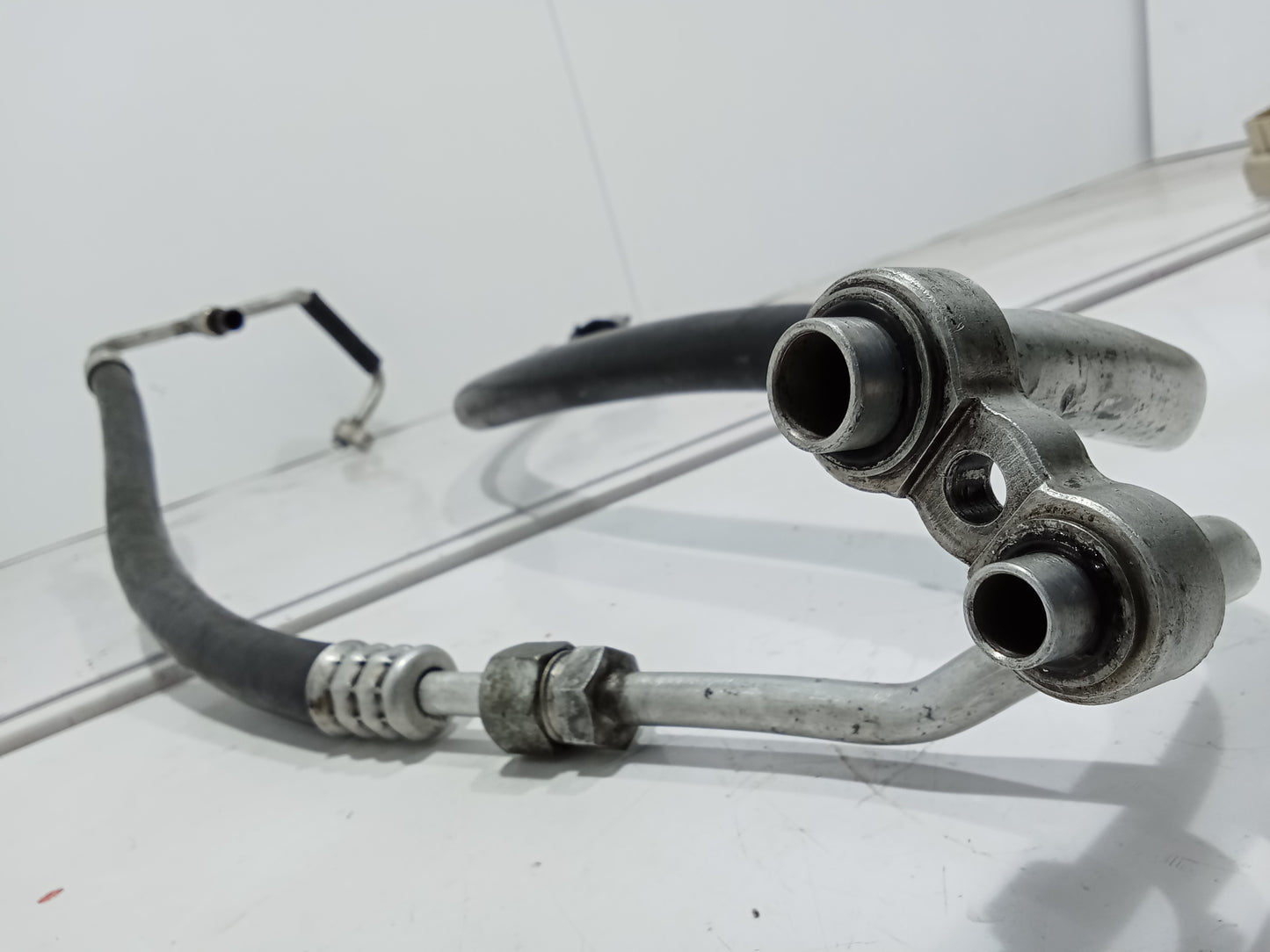 Chevrolet Captiva Compressor Hose GENUINE ORIGINAL SURPLUS