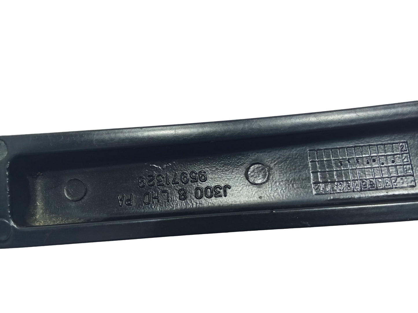 Chevrolet Cruze 1.8 LS 2010 - 2012 J300 8 LHD PA 95971329 Wiper Arm With issue (1 Blade Only) GENUINE ORIGINAL SURPLUS