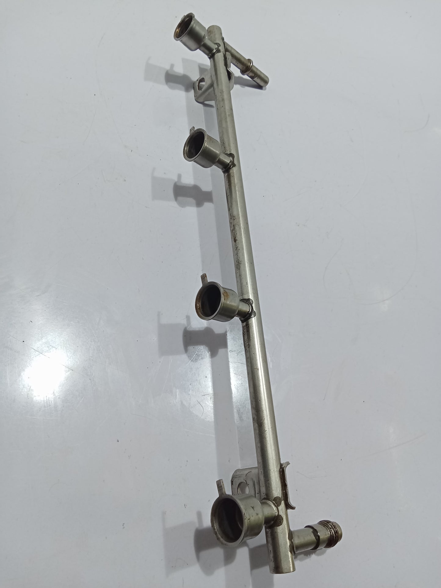 Chevrolet Cruze 2012 Fuel Rail GENUINE ORIGINAL SURPLUS