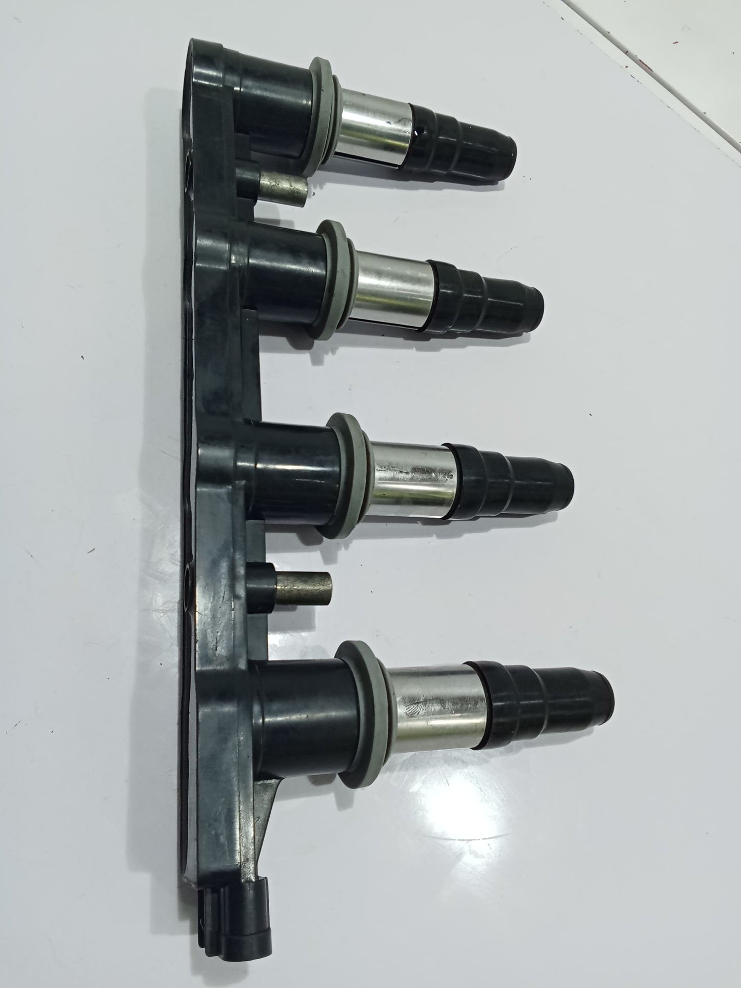 Chevrolet Cruze 2012 Ignition Coil GENUINE ORIGINAL SURPLUS