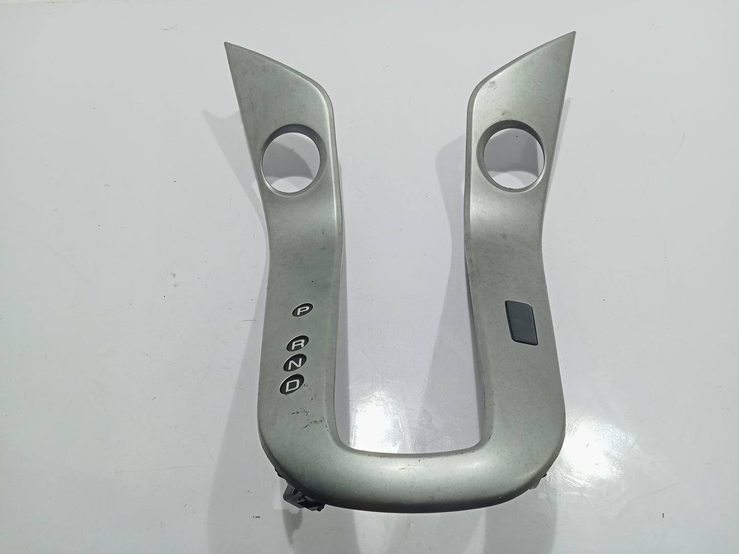 Chevrolet Cruze 2012 Shifter Cover GENUINE ORIGINAL SURPLUS