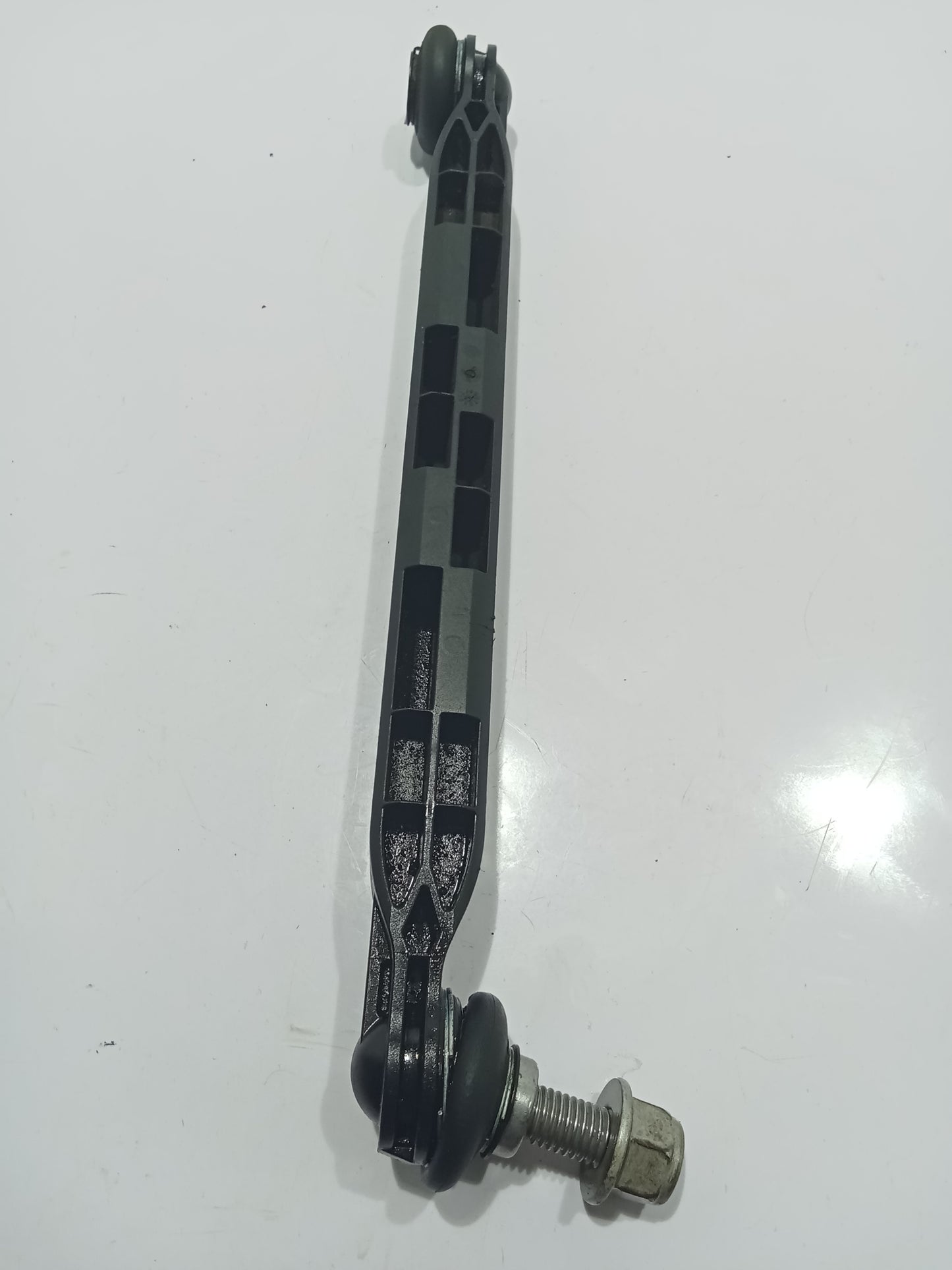 Chevrolet Cruze 2012 Stabilizer Link GENUINE ORIGINAL SURPLUS