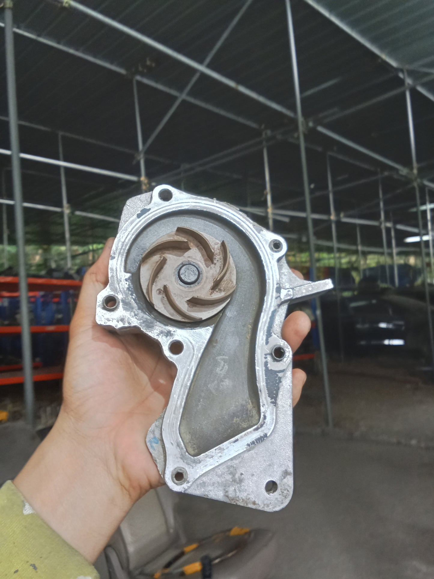 Ford Fiesta 1.5 Water Pump GENUINE ORIGINAL SURPLUS