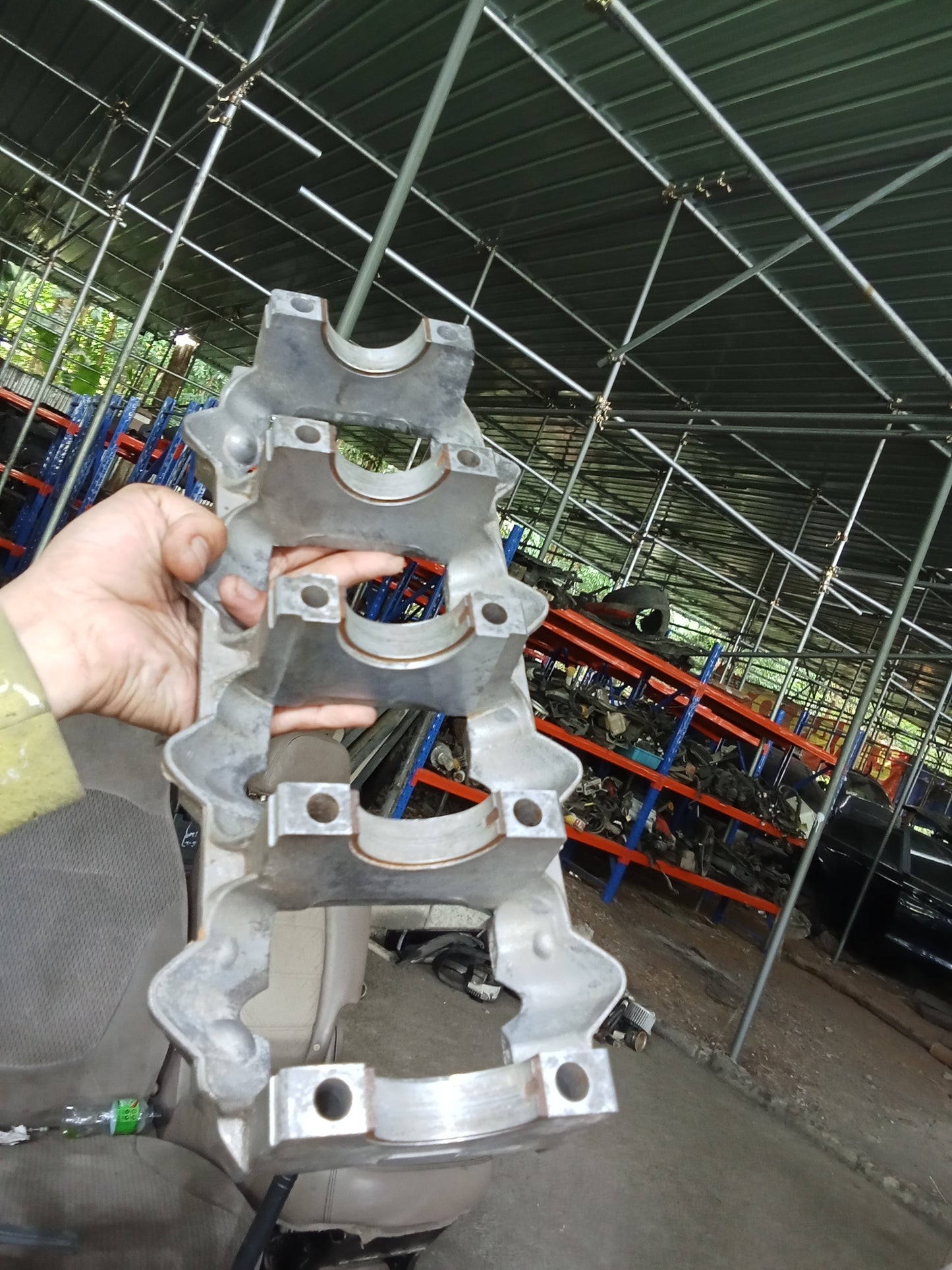 Ford Fiesta 1.5 2015 Crankshaft Holder GENUINE ORIGINAL SURPLUS