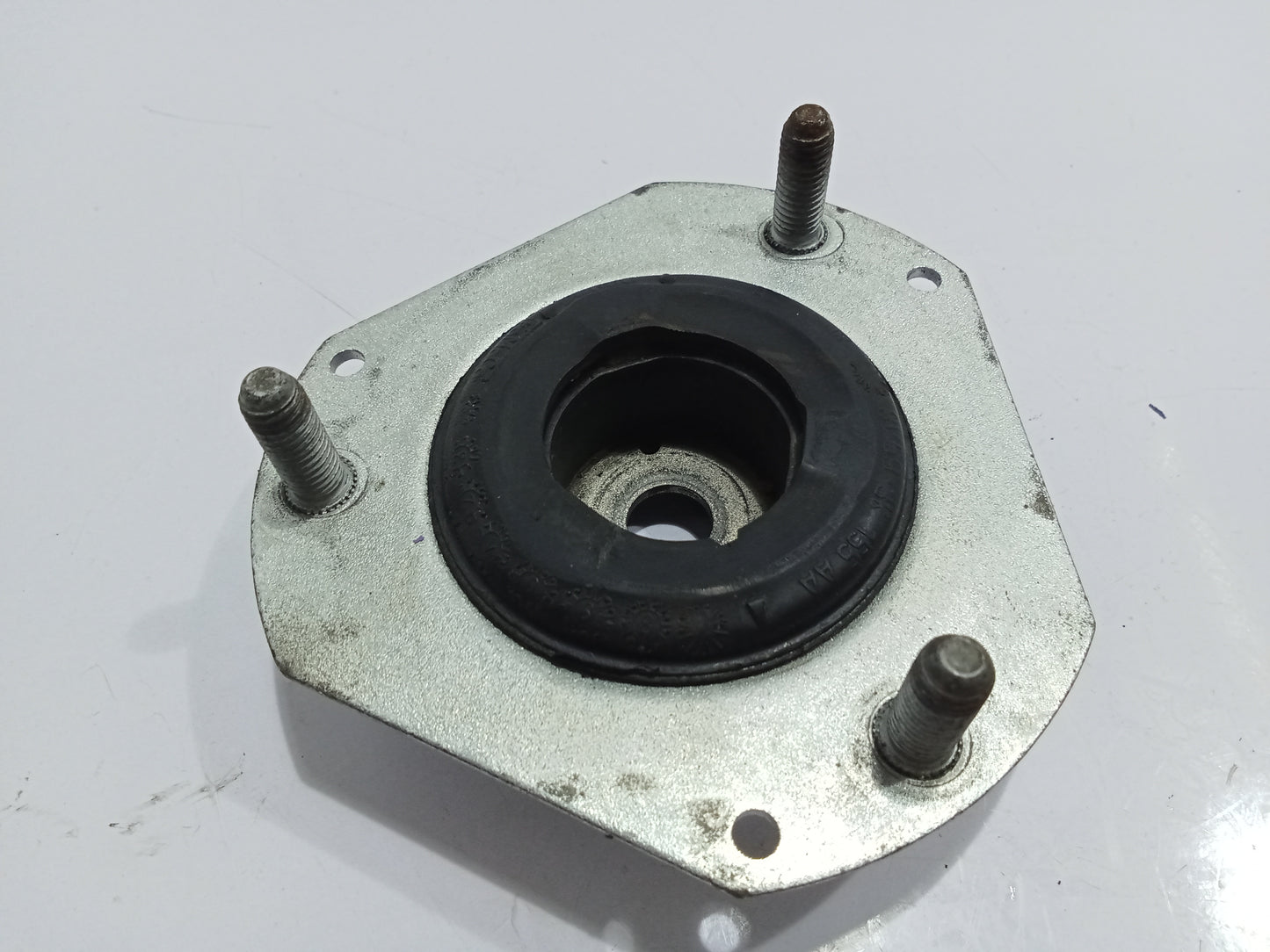 Ford Fiesta 1.5 2015 Strut Mounting  GENUINE ORIGINAL SURPLUS