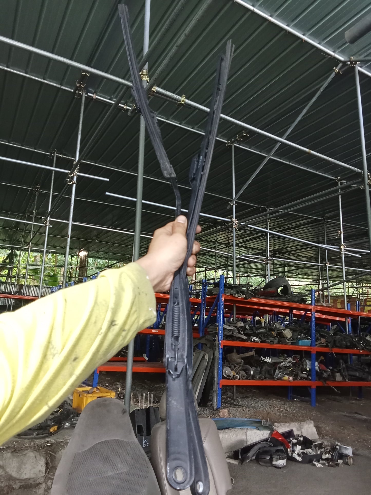Ford Fiesta 1.5 2015 Wiper Arm L&R GENUINE ORIGINAL SURPLUS