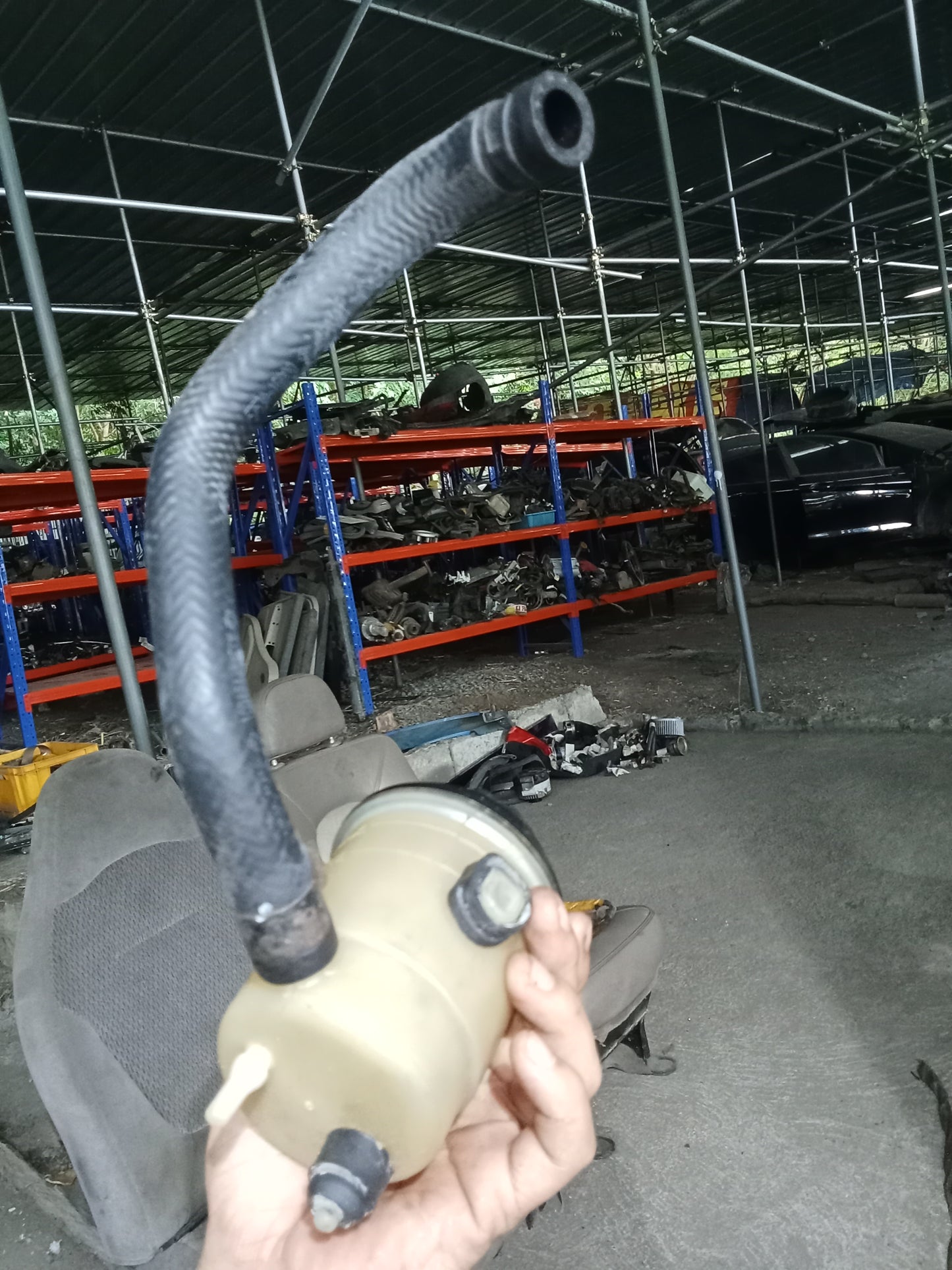 Kia Rio Fluid Tank GENUINE ORIGINAL SURPLUS