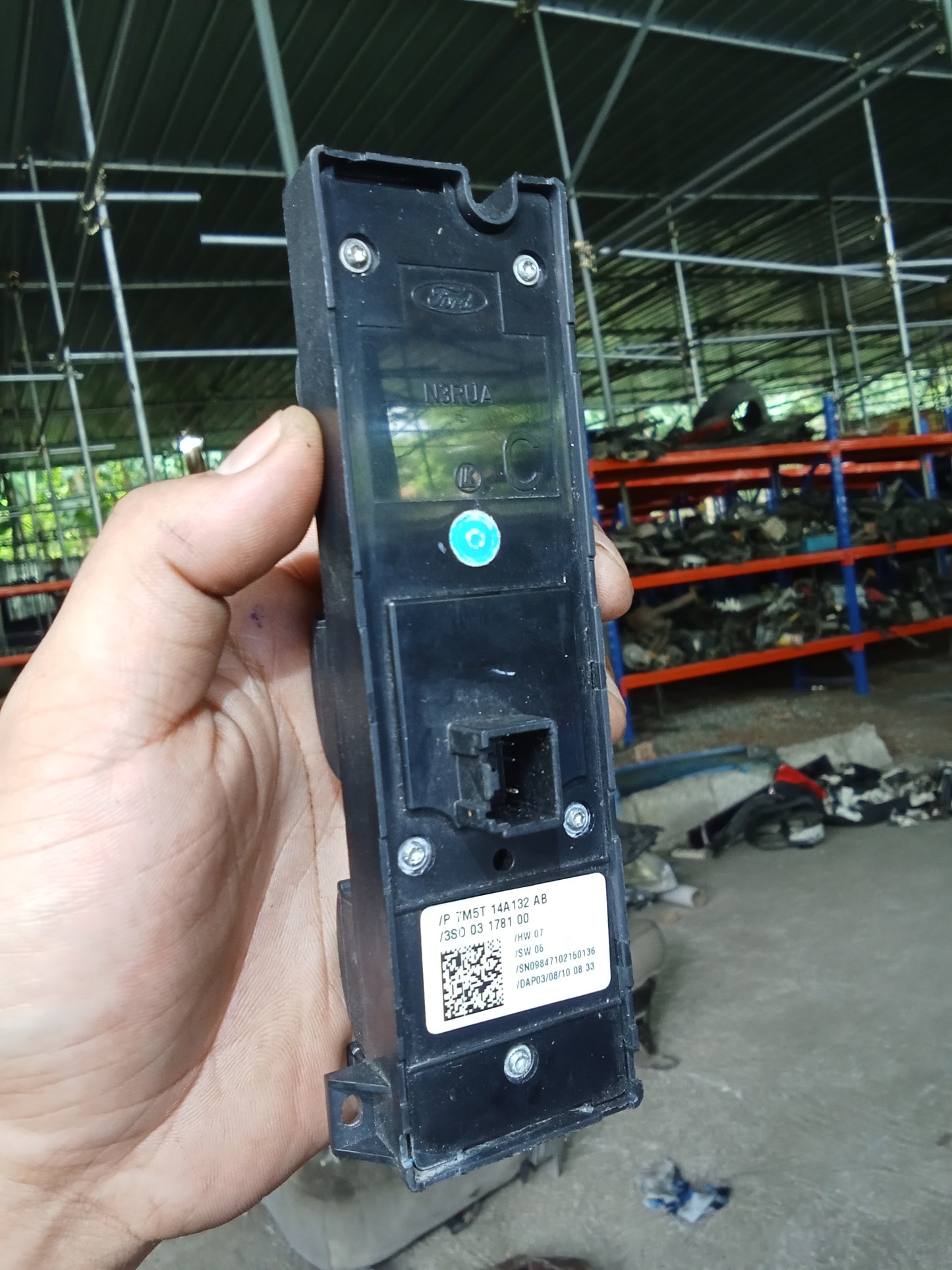 Ford Focus 2.0 2007 - 2014 Main Switch GENUINE ORIGINAL SURPLUS