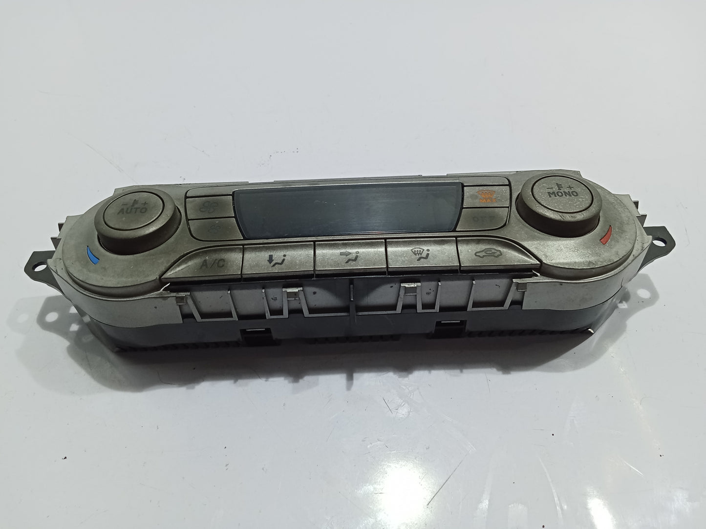 Ford Focus 2.0 2007 - 2014 Climate Control GENUINE ORIGINAL SURPLUS