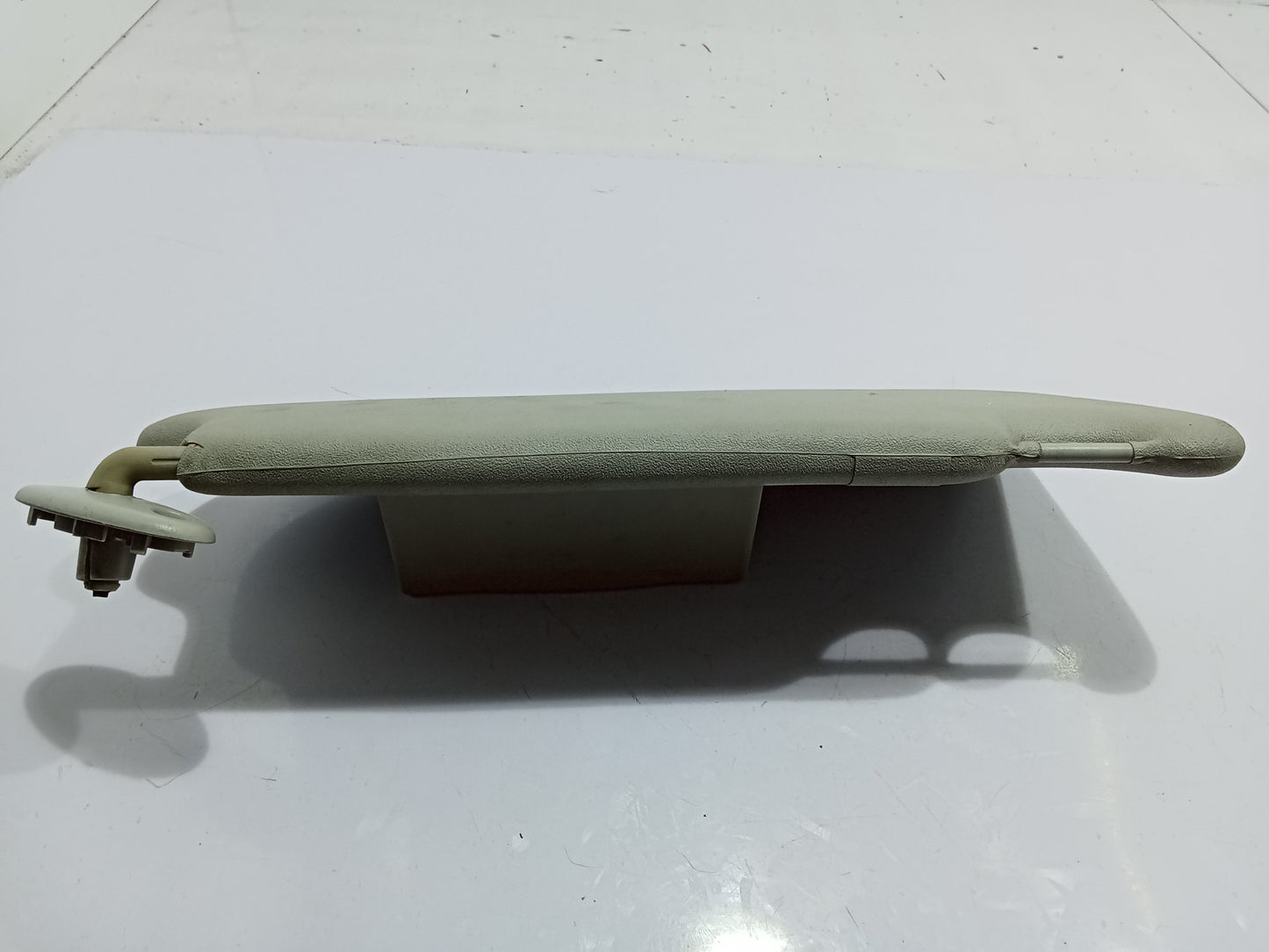 Ford Focus 2.0 2007 - 2014 Passenger Side Sun Visor GENUINE ORIGINAL SURPLUS