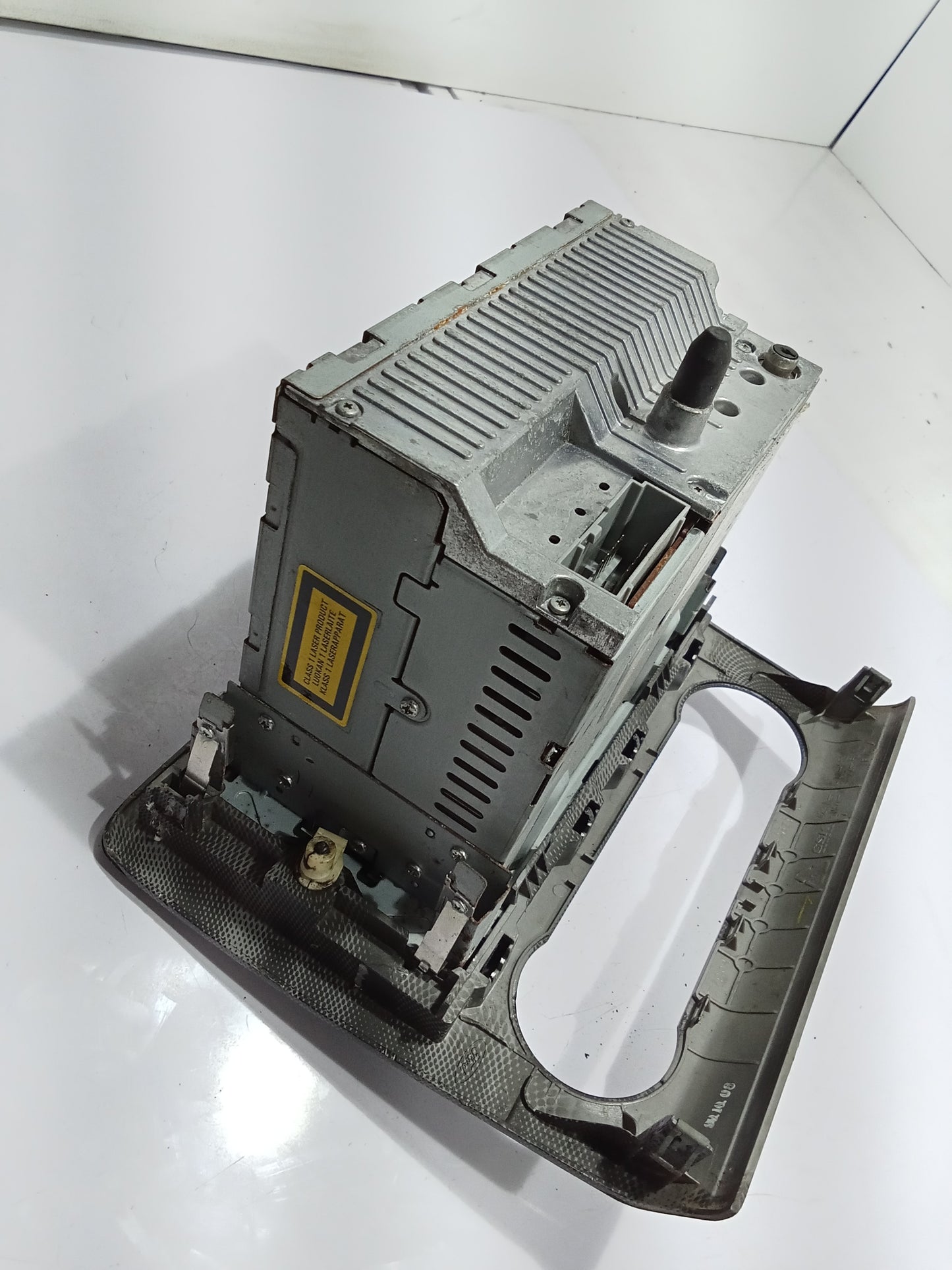 Ford Focus 2.0 2007 - 2014 Stereo GENUINE ORIGINAL SURPLUS
