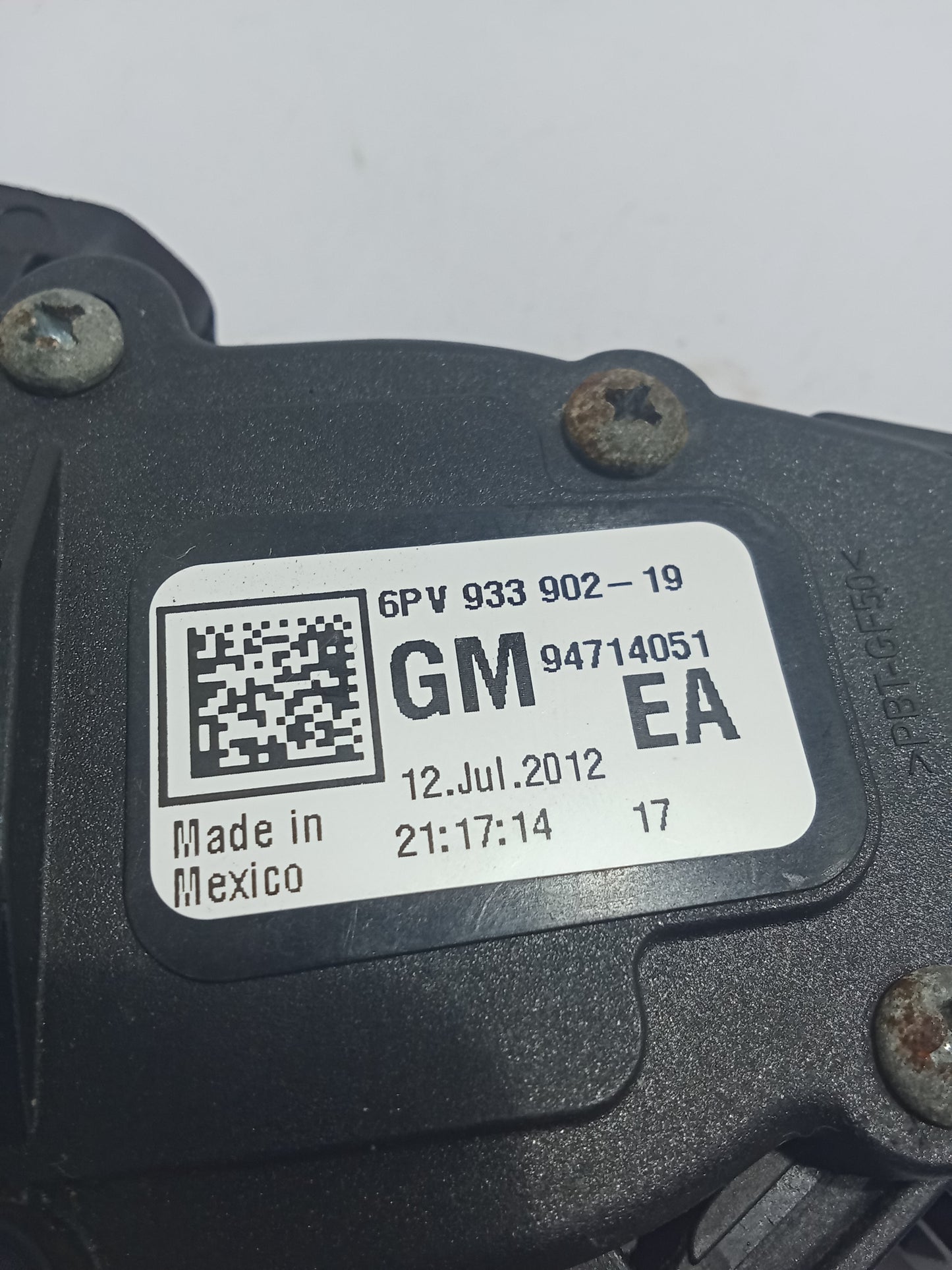 Chevrolet Trailblazer 2011 Accelerator Pedal GENUINE ORIGINAL SURPLUS