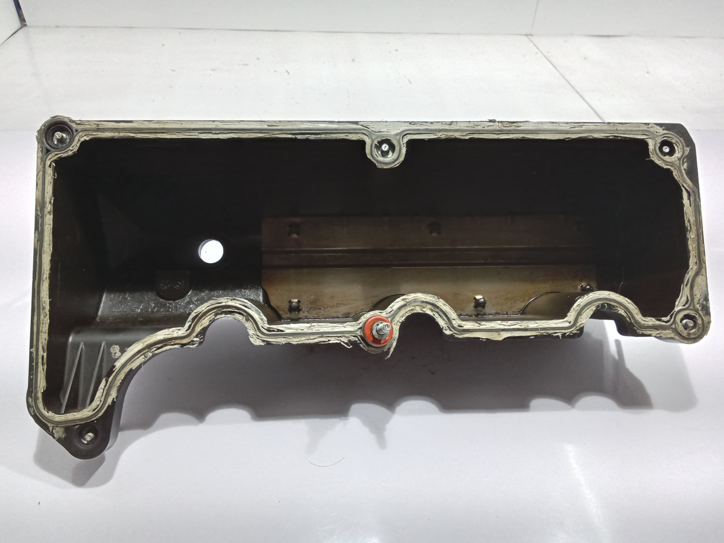 Ford Explorer 2005 Eddie Bauer Valve Cover GENUINE ORIGINAL SURPLUS
