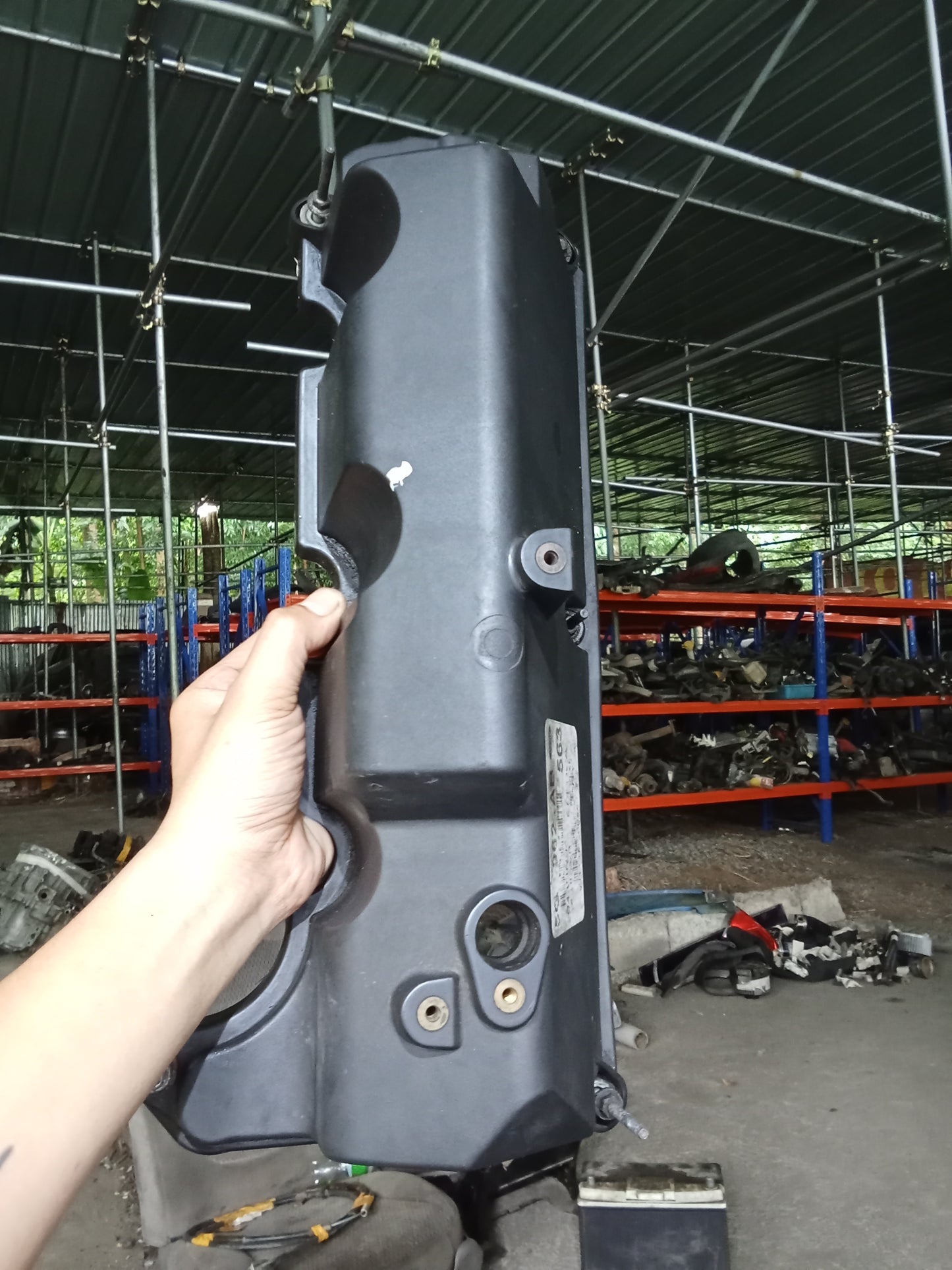 Ford Explorer 2005 Eddie Bauer Valve Cover GENUINE ORIGINAL SURPLUS
