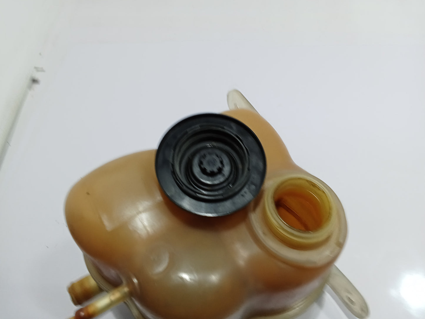 Ford Explorer 2005 Eddie Bauer Coolant Tank GENUINE ORIGINAL SURPLUS