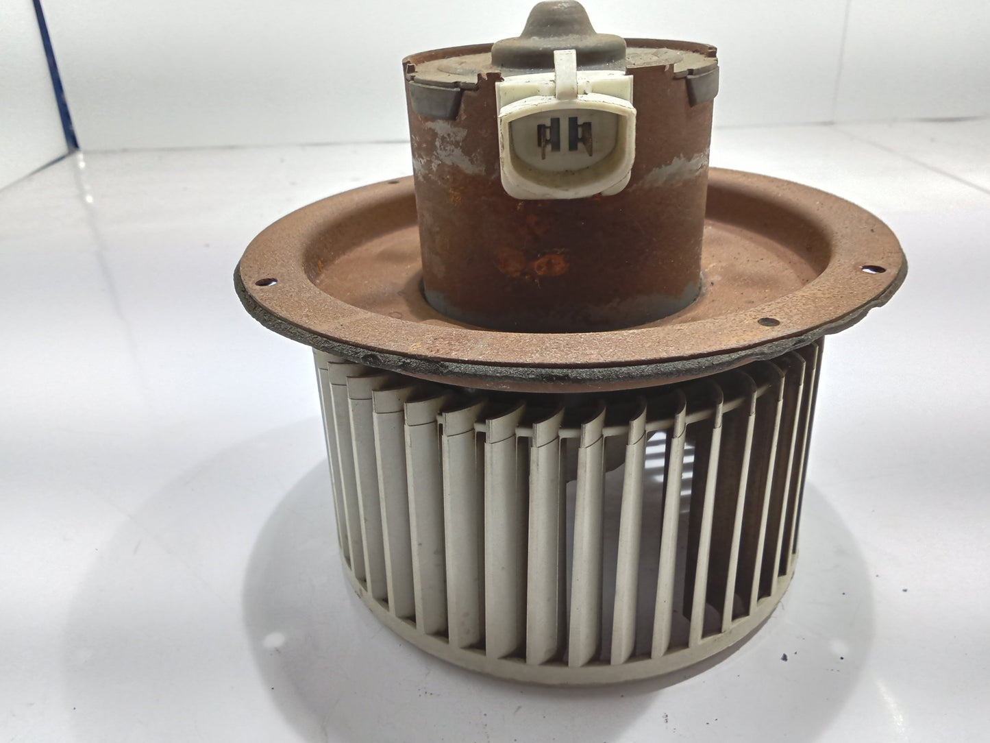 Ford Explorer 2005 Eddie Bauer Aircon Blower GENUINE ORIGINAL SURPLUS
