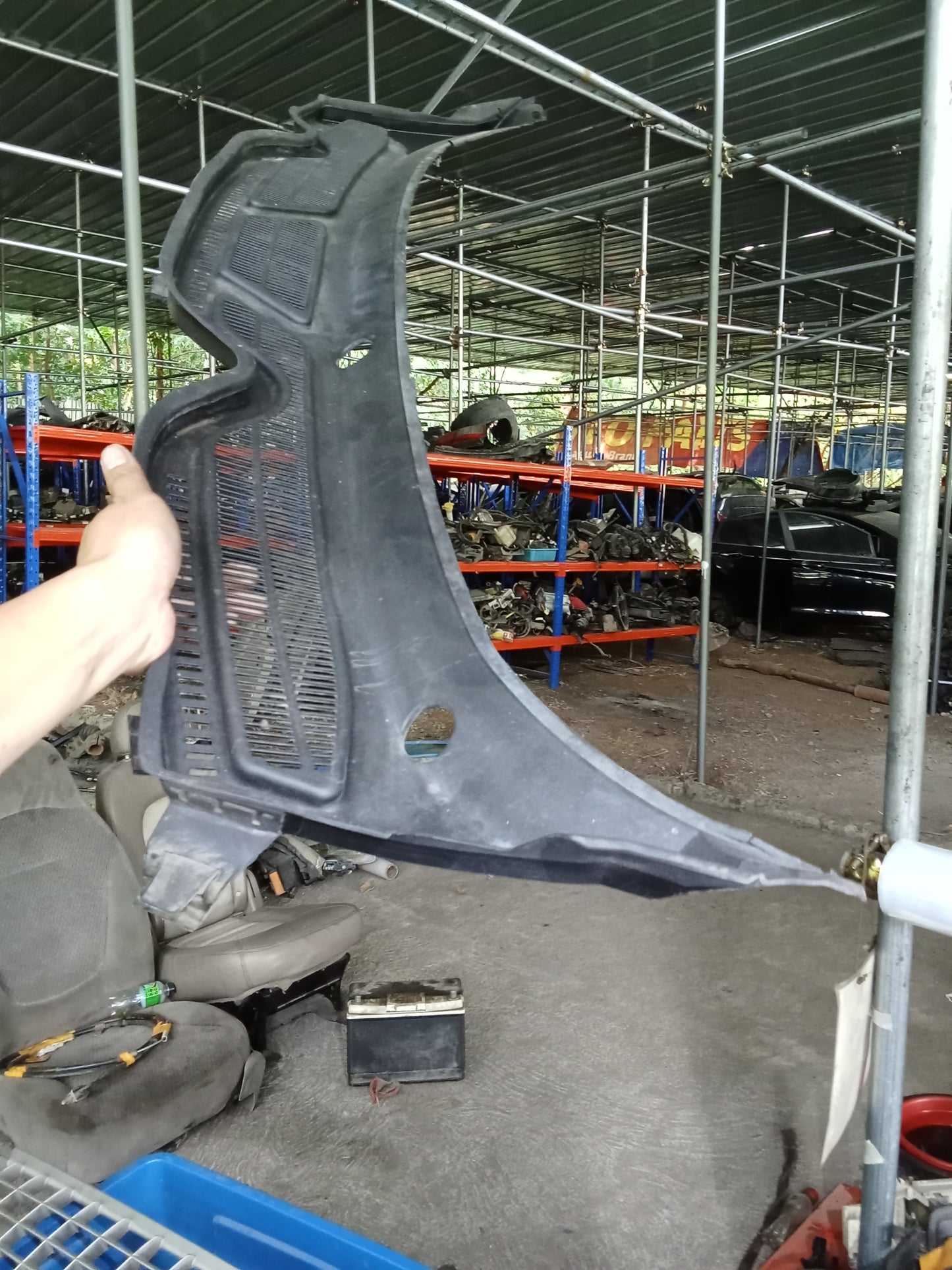 Ford Explorer 2005 Eddie Bauer Cowl Cover GENUINE ORIGINAL SURPLUS