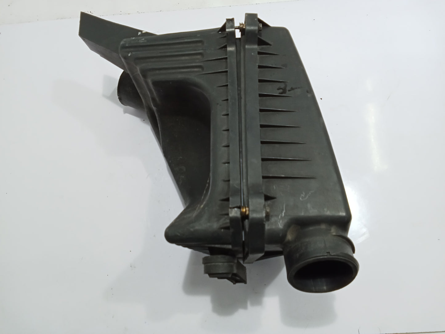 Chevrolet Optra 1.6 2003 Air Box With Filter GENUINE ORIGINAL SURPLUS