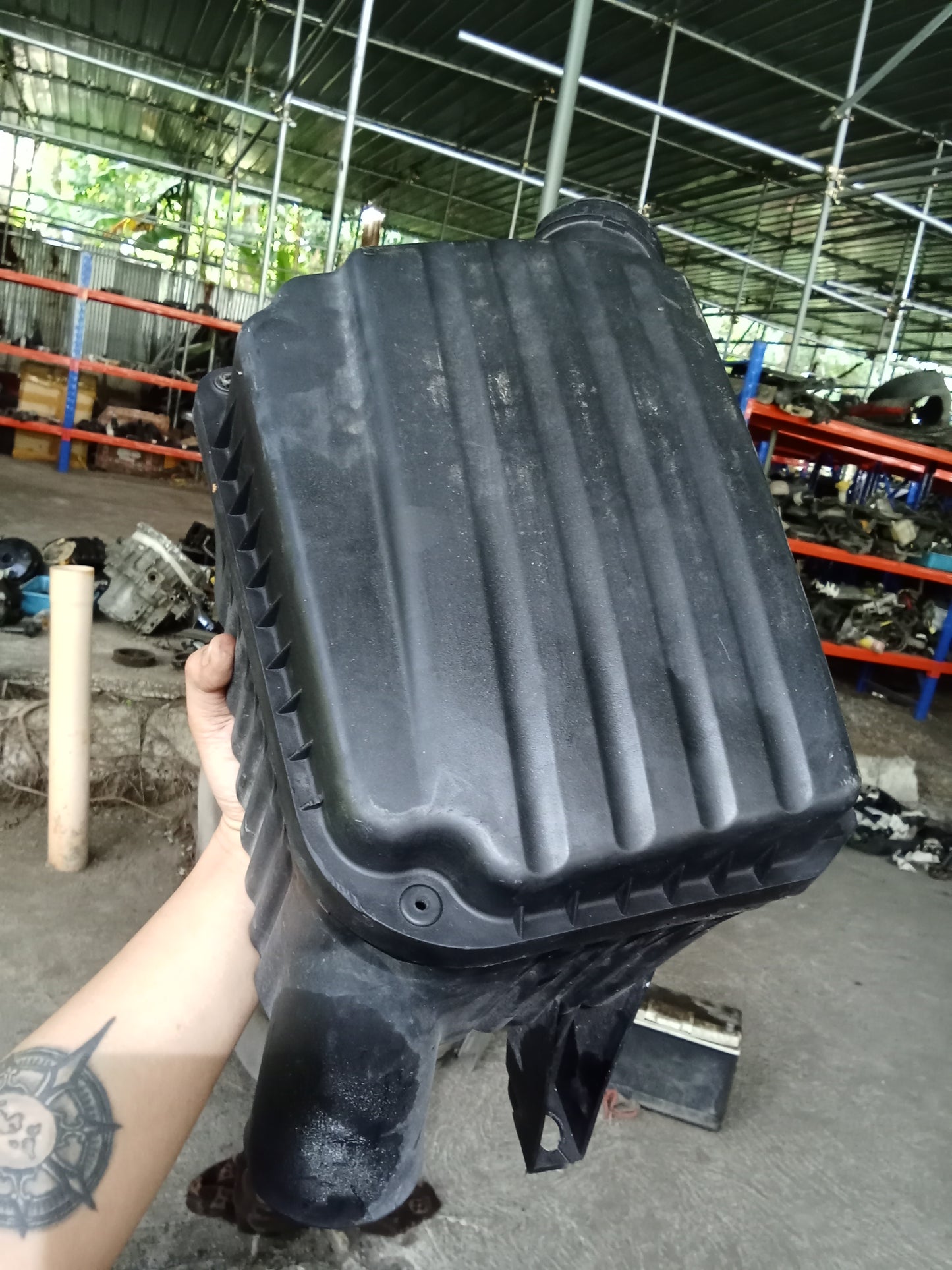 Chevrolet Optra 1.6 2003 Air Box With Filter GENUINE ORIGINAL SURPLUS