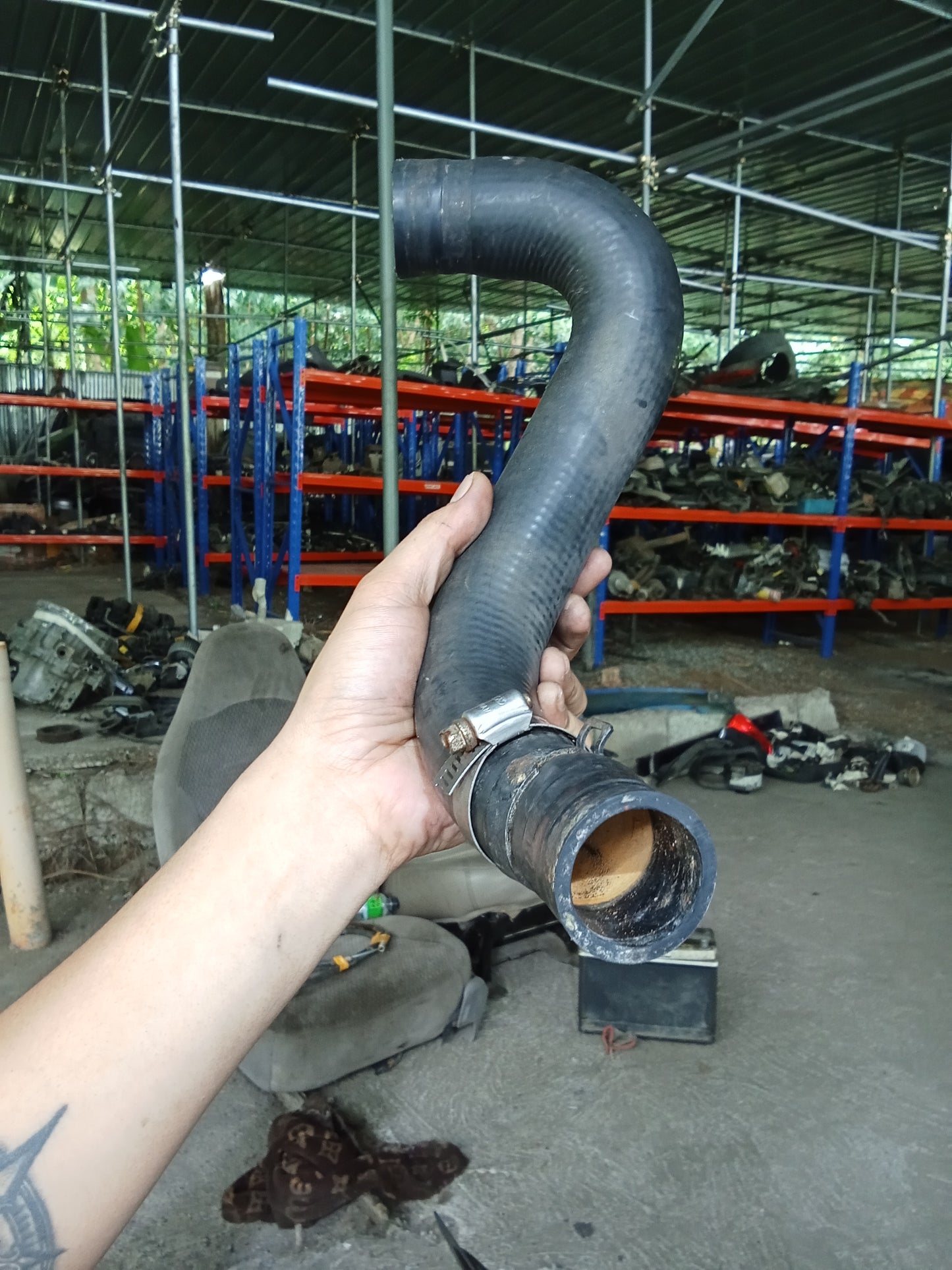 Chevrolet Optra 1.6 2003 Upper Radiator Hose GENUINE ORIGINAL SURPLUS