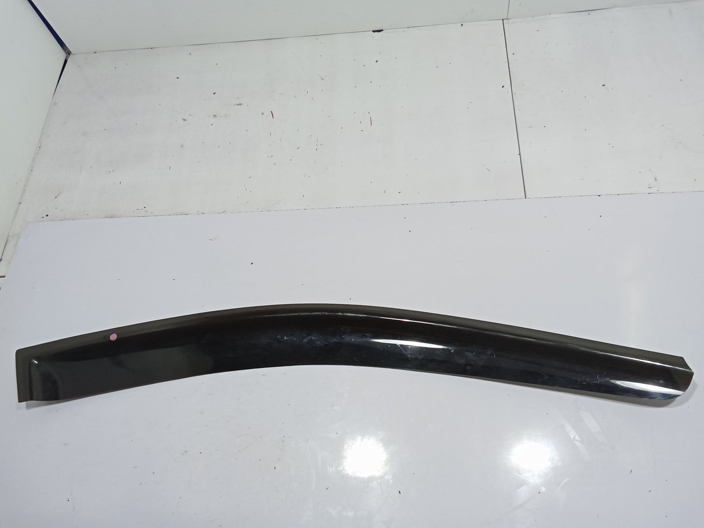Chevrolet Optra 1.6 2003 Driver Side Rain Visor  GENUINE ORIGINAL SURPLUS