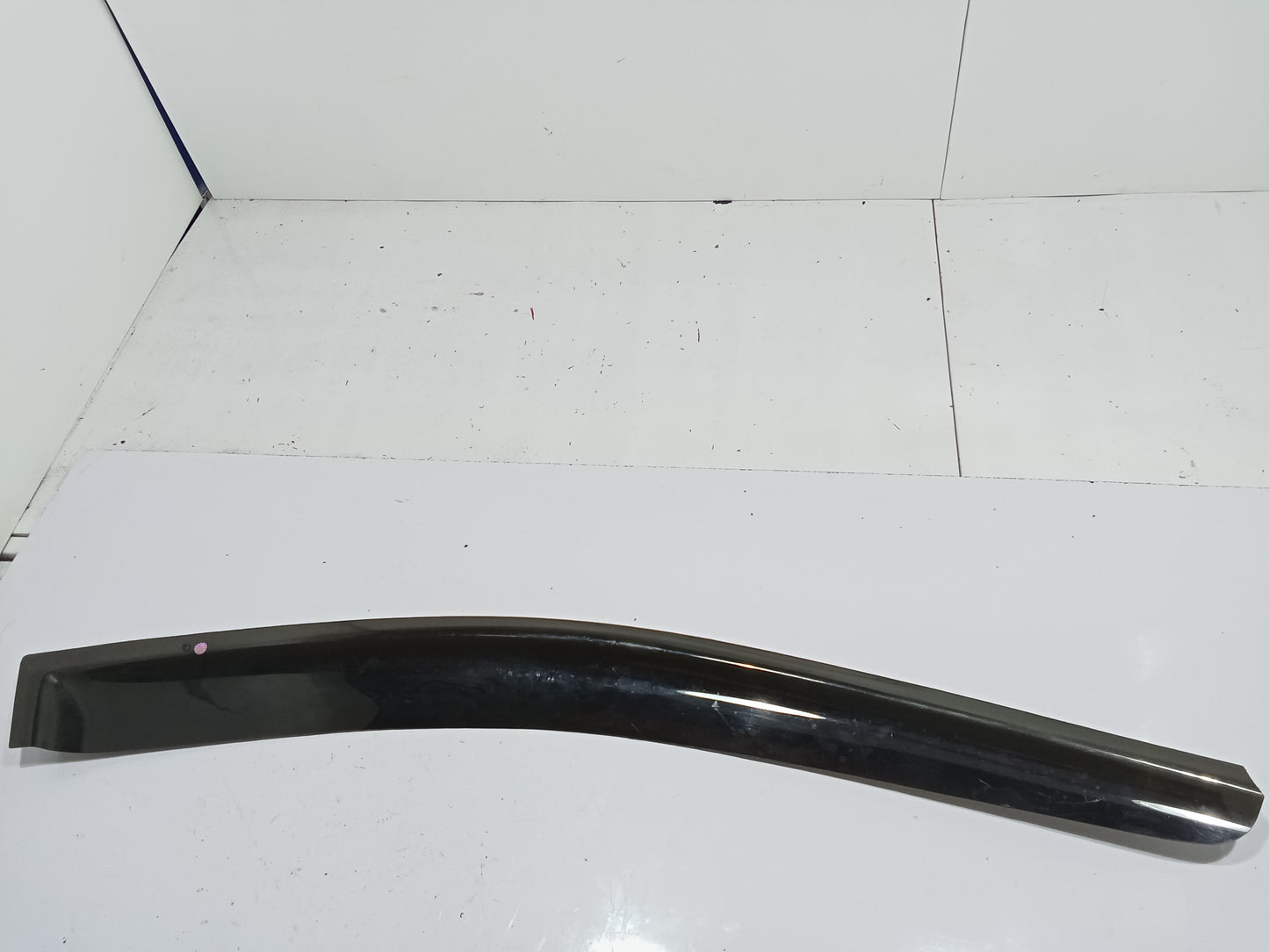 Chevrolet Optra 1.6 2003 Driver Side Rain Visor  GENUINE ORIGINAL SURPLUS
