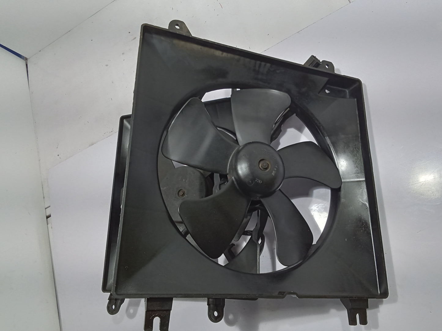 Chevrolet Optra 1.6 2003 Radiator Fan GENUINE ORIGINAL SURPLUS