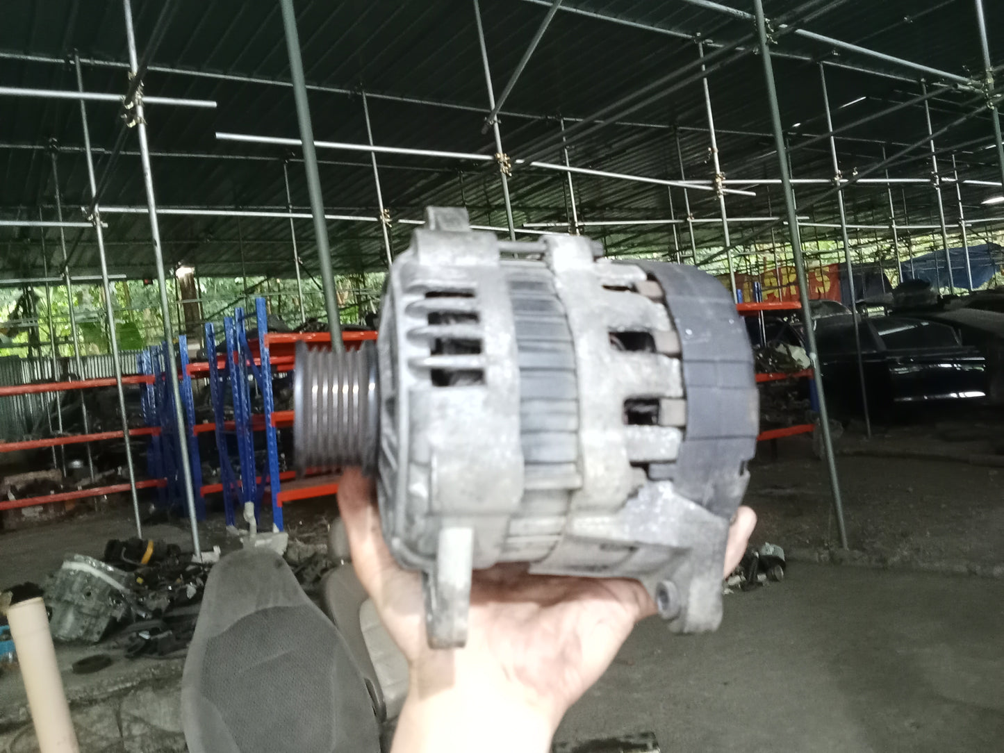 Chevrolet Optra 1.6 2003 Alternator GENUINE ORIGINAL SURPLUS