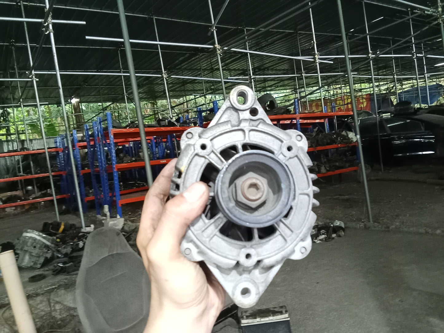 Chevrolet Optra 1.6 2003 Alternator GENUINE ORIGINAL SURPLUS