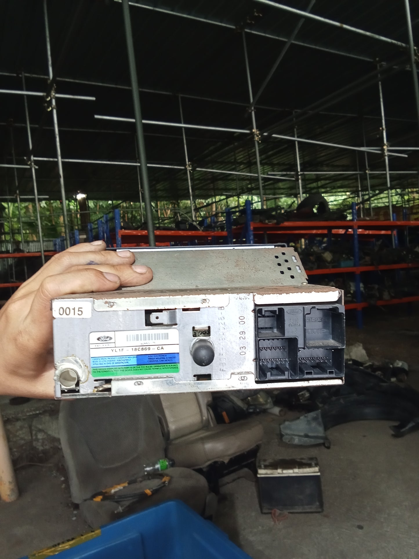 Ford Expedition Gen1 1997 - 2001 Stereo GENUINE ORIGINAL SURPLUS