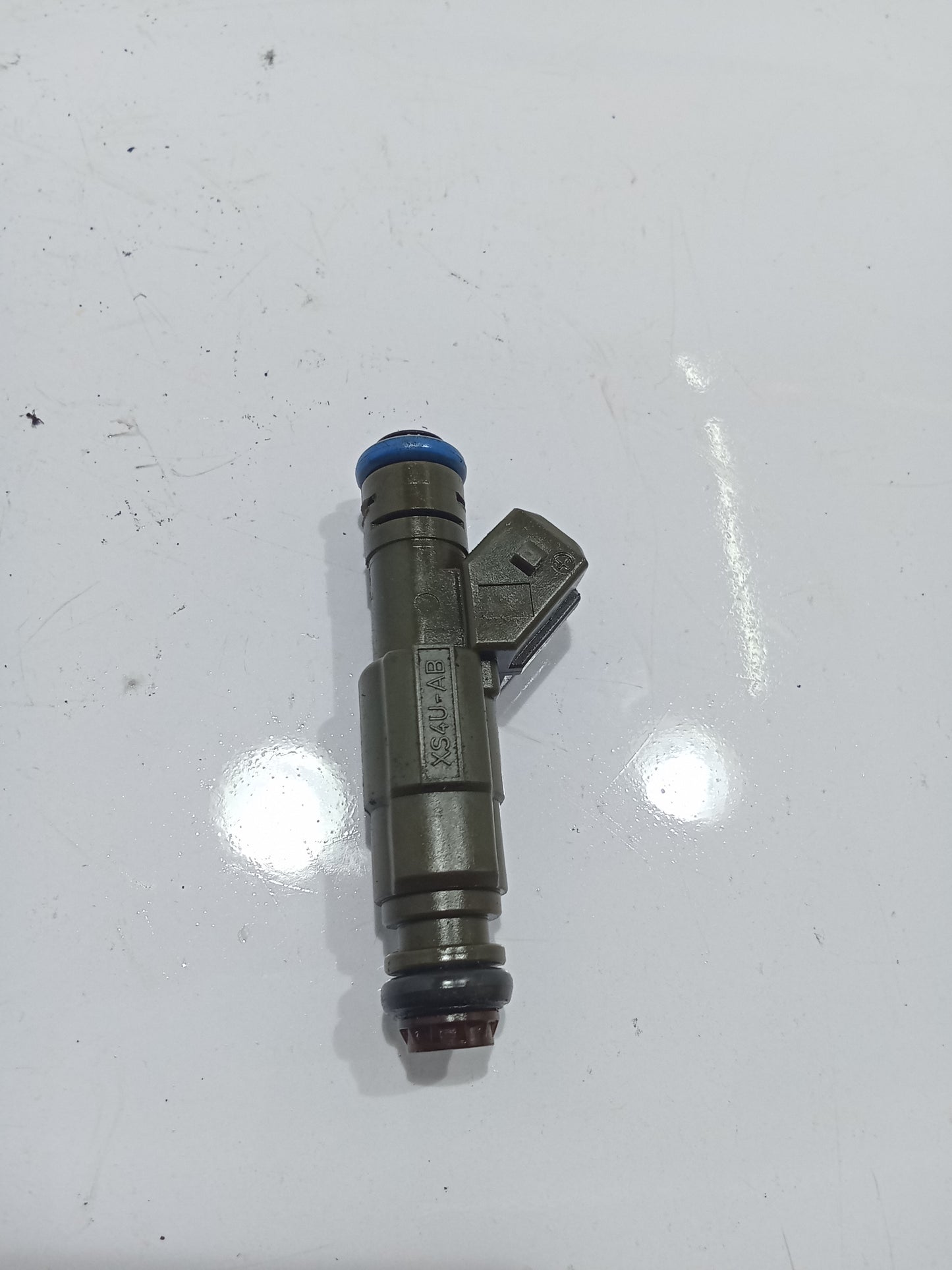 Ford Escape 2.0 1PC Injector GENUINE ORIGINAL SURPLUS